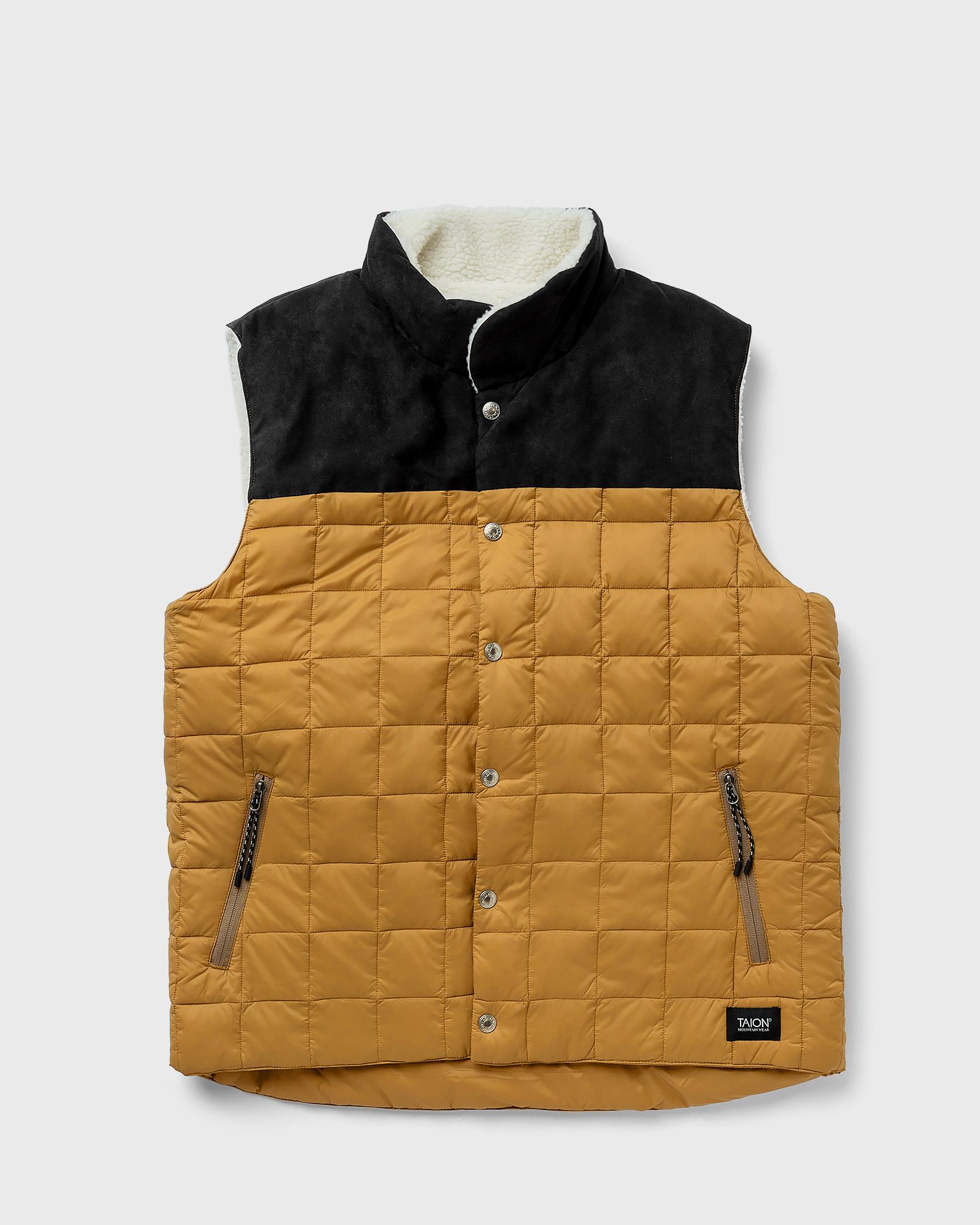 REVERSIBLE MOUNTAIN VEST