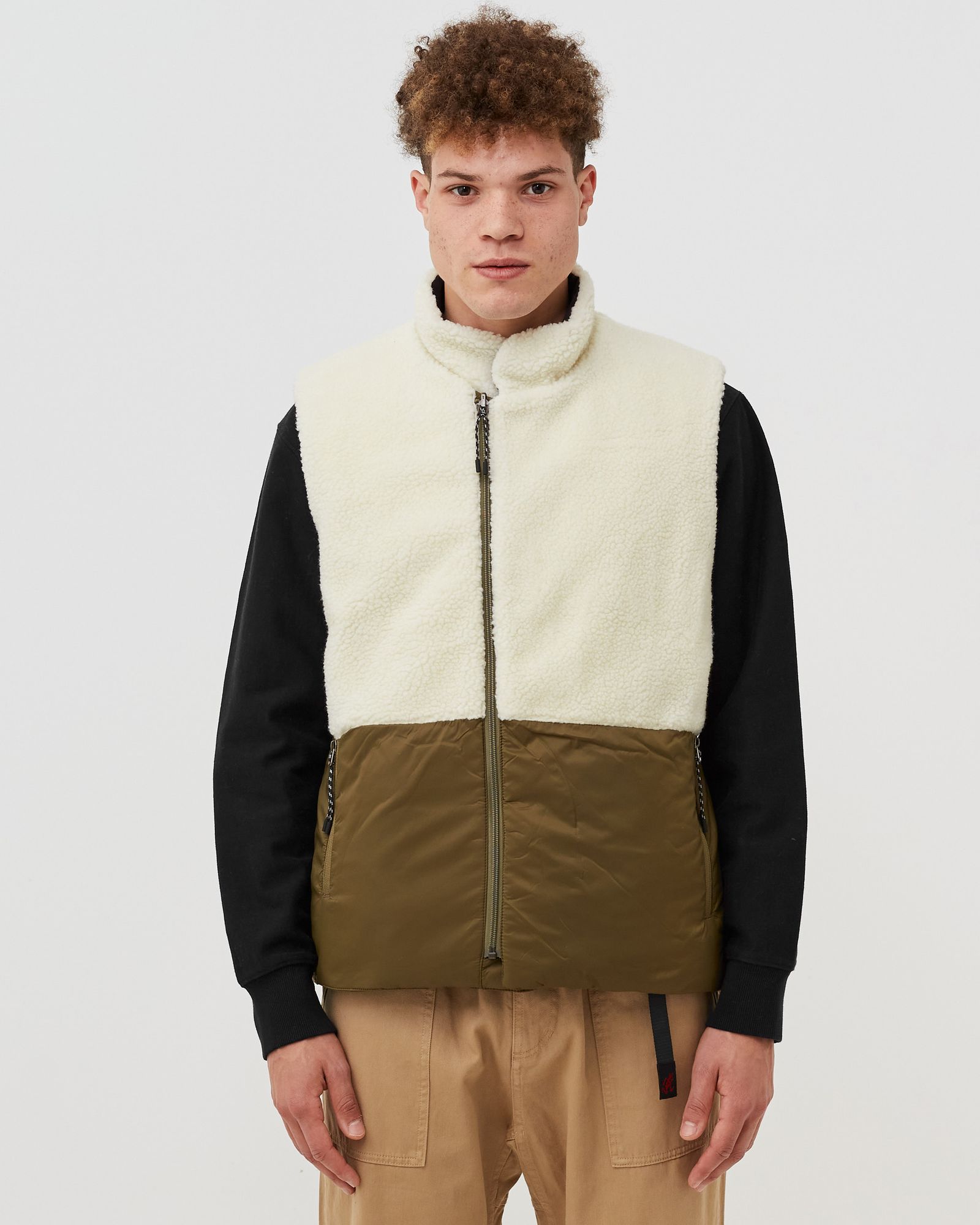 REVERSIBLE MOUNTAIN VEST