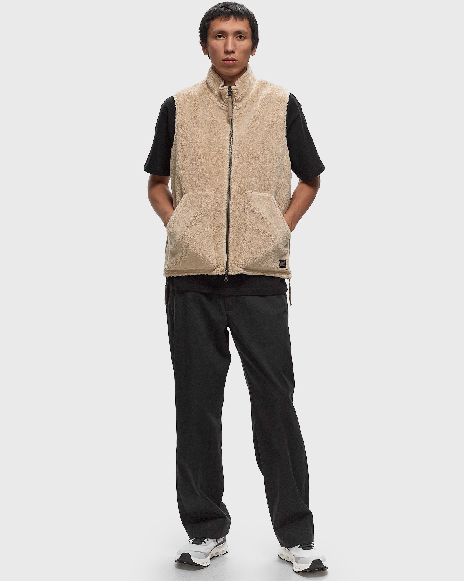NON DOWN  MILITARY  REVERSIBLE BOA HI NECK VEST