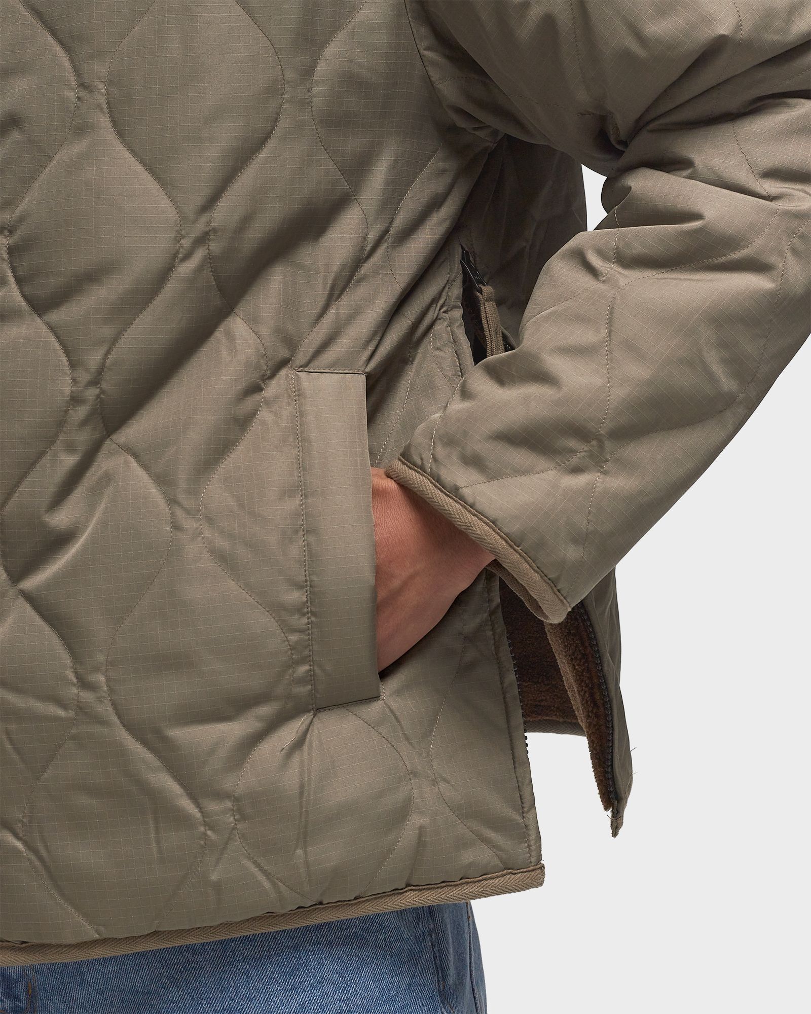 MILITARY RIVERSIBLE CREW NECK DOWN JACKET