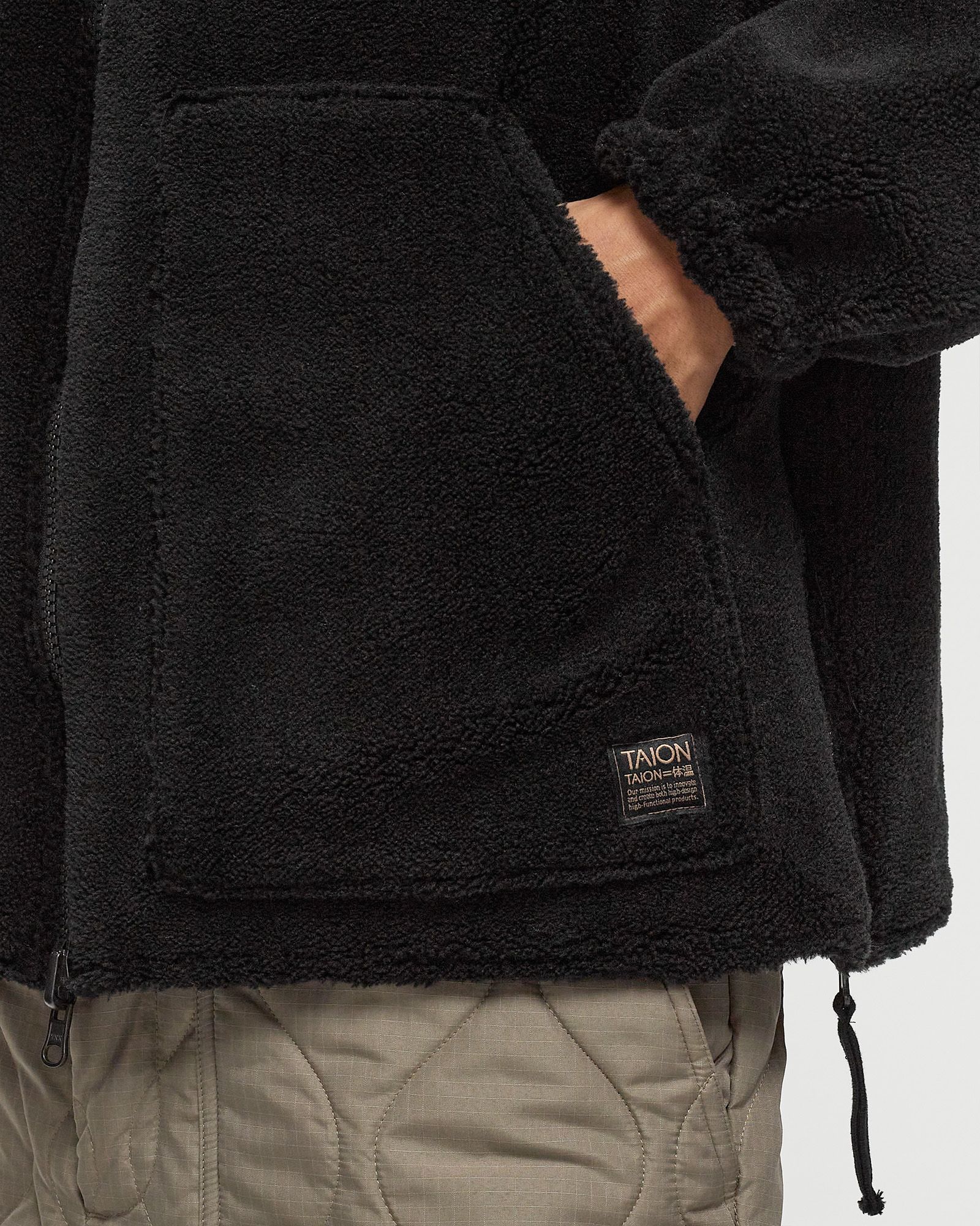 NON DOWN  MILITARY  REVERSIBLE BOA HI NECK JACKET