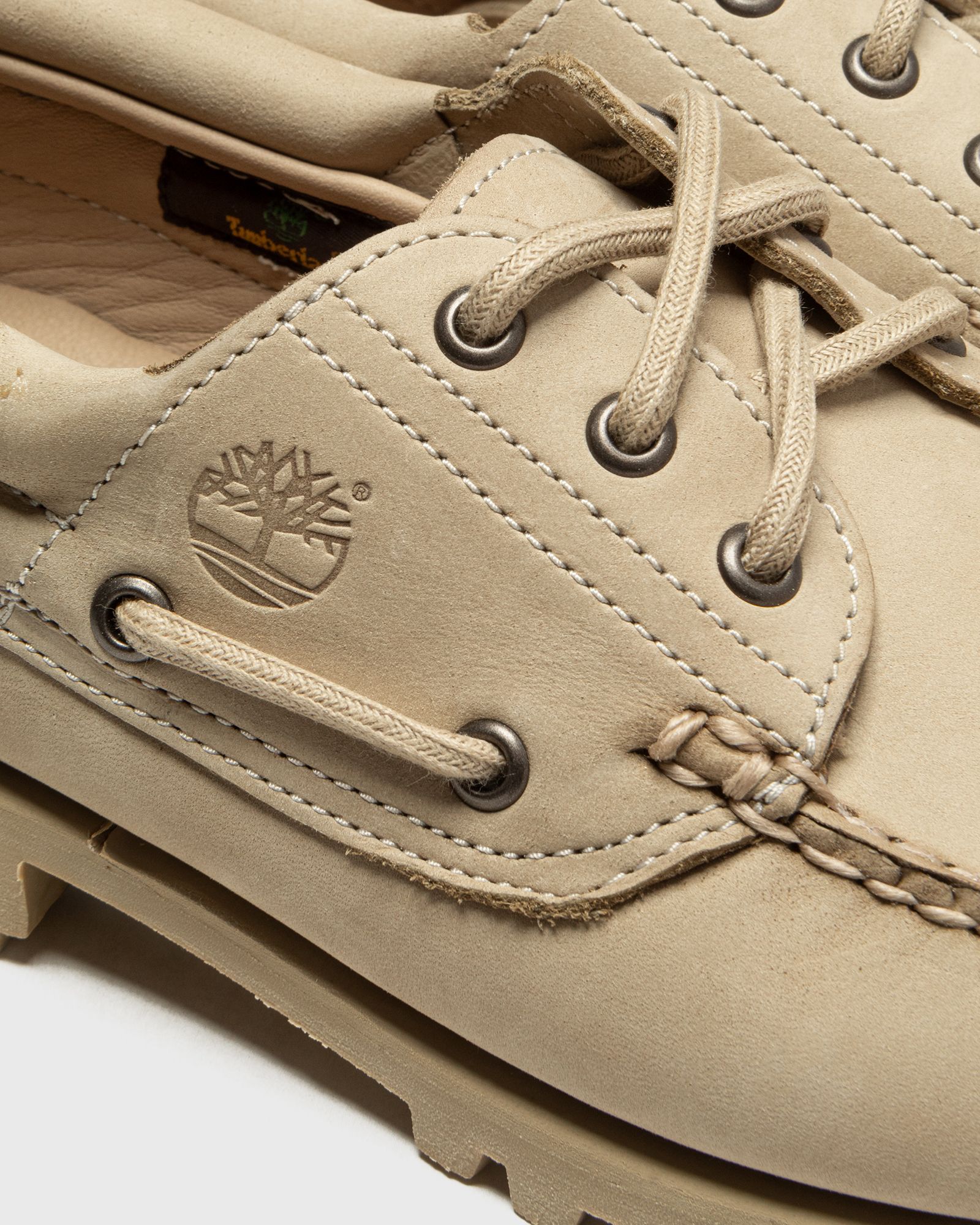 限定値下げ　Timberland Authentics 3Eye Classic Amazon.com: Timberland Men's Authentic 3-Eye Lug Handsewn