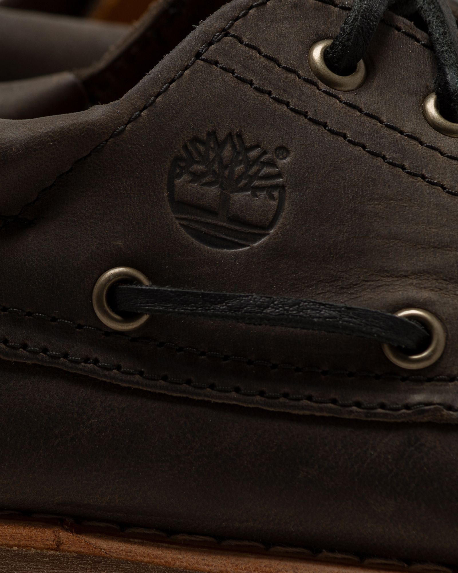 Authentics 3 Eye Classic Lug
