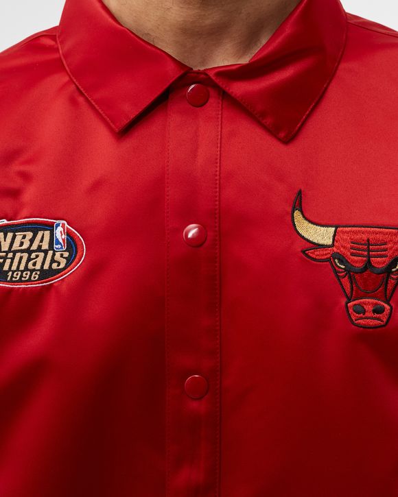 Mitchell & Ness Michael Jordan Chicago Bulls Red 1984 Authentic Shooting T-Shirt