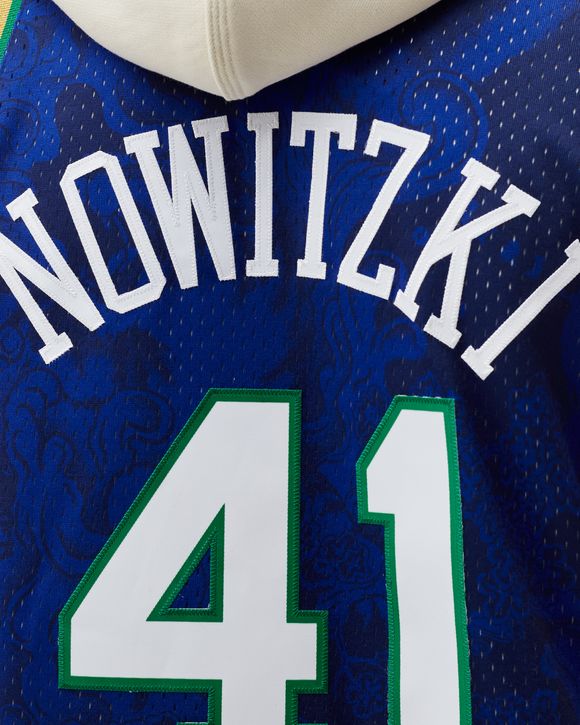 Dallas Mavericks Dirk Nowitzki Black Team Colour Swingman Jersey By  Mitchell & Ness - Mens