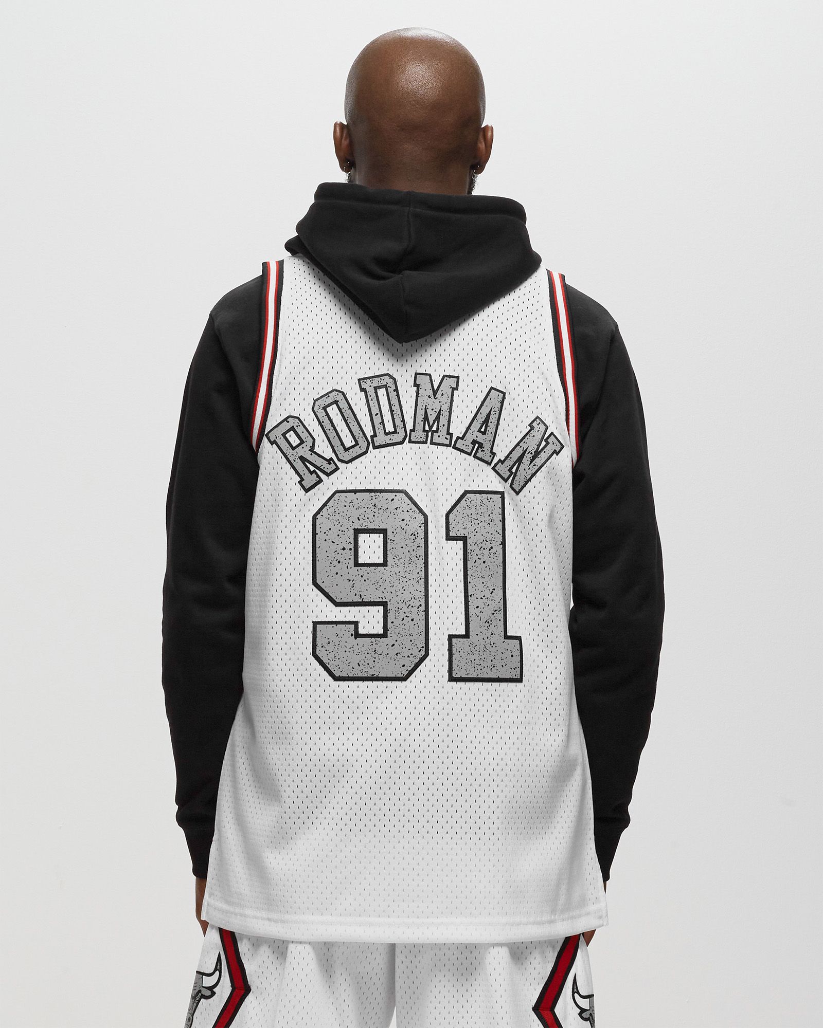 NBA CRACKED CEMENT SWINGMAN JERSEY BULLS 1997-98 DENNIS RODMAN #91