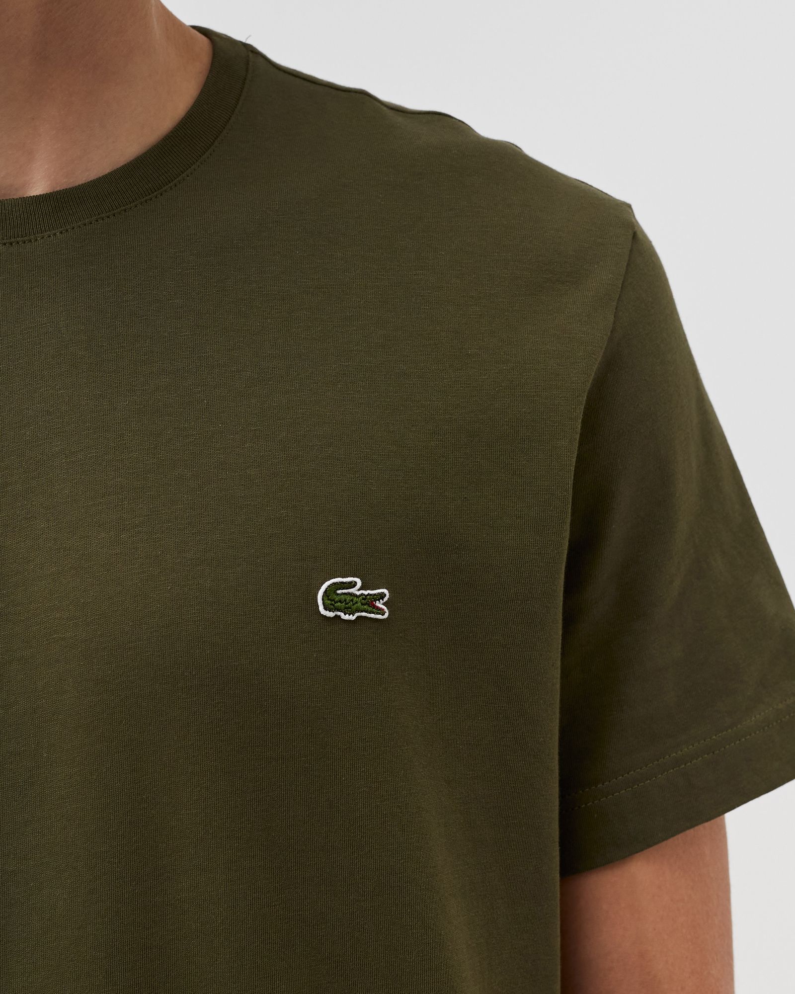 SHORT SLEEVED CREW NECK TEE-SHIRT