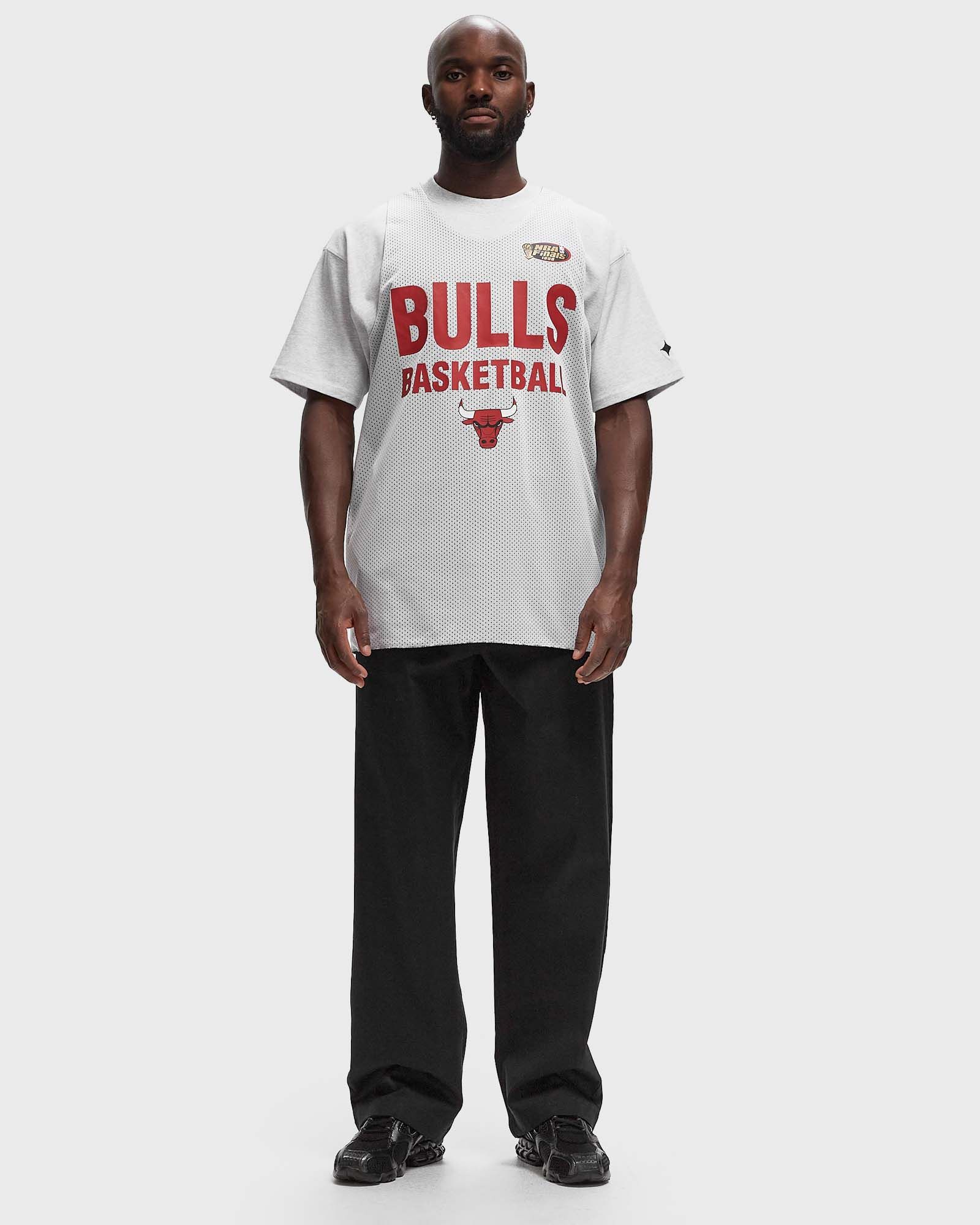 NBA REVERSIBLE MESH PRACTICE TANK VINTAGE LOGO BULLS