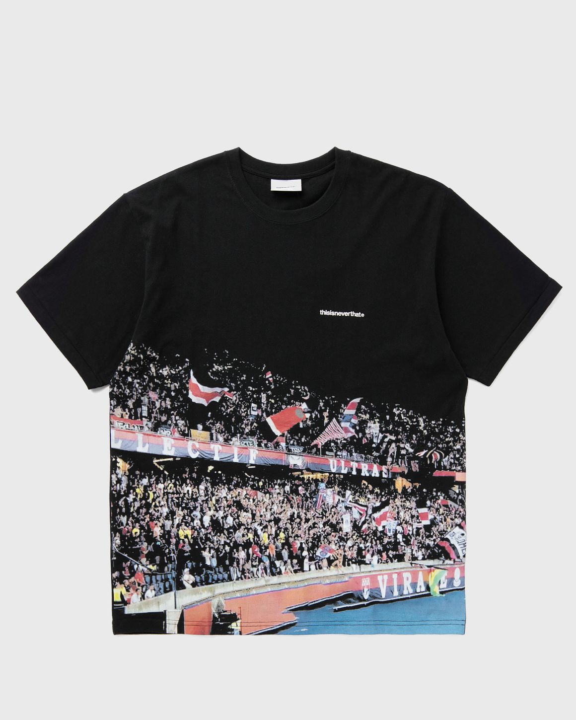 ★thisisneverthat★ ULTRAS Tee Blue TN243TTSST06BLU eyJidWNrZXQiOiJic3RuLWltYWdlLX