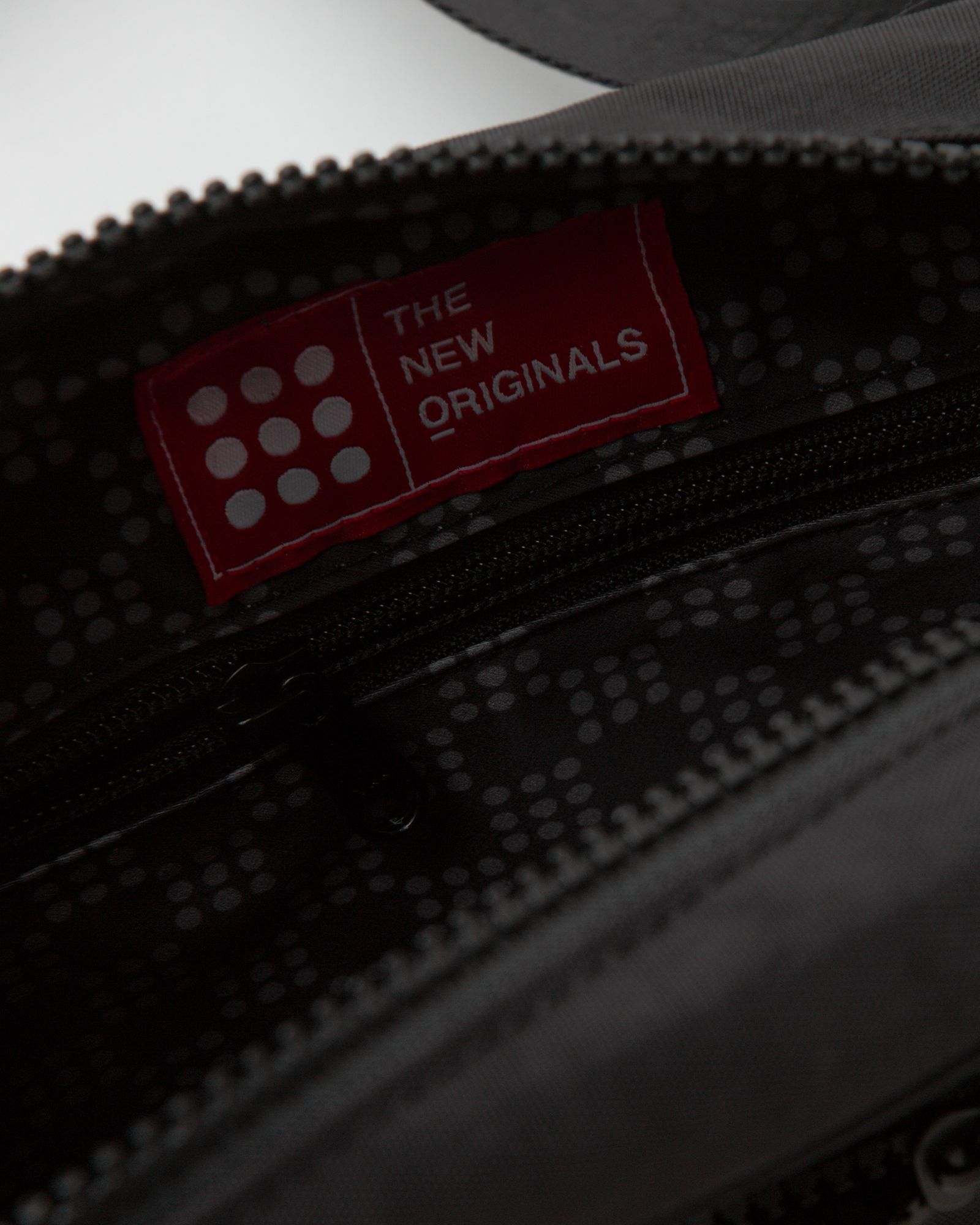 9-Dots Messenger Bag