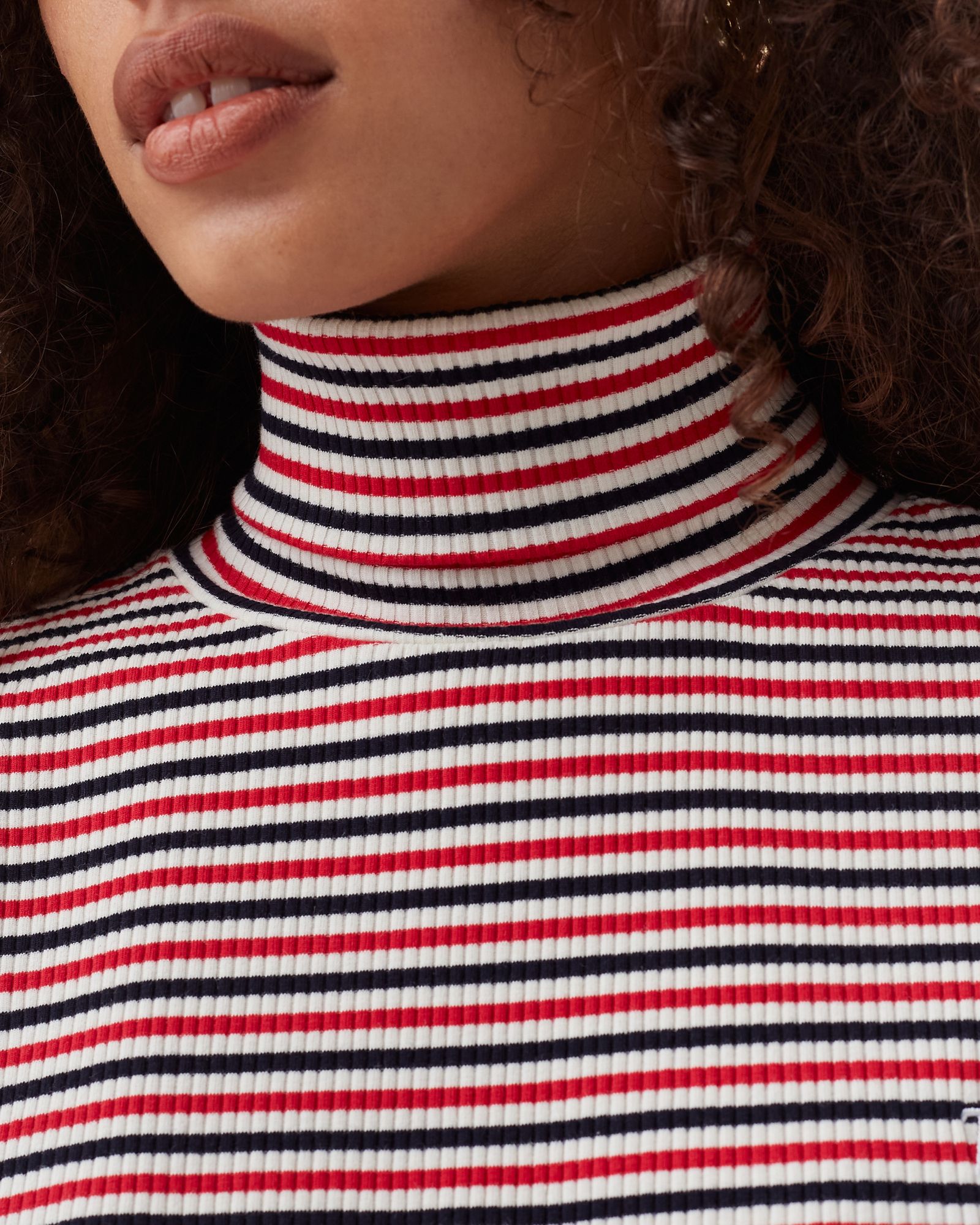 Horizon Turtleneck