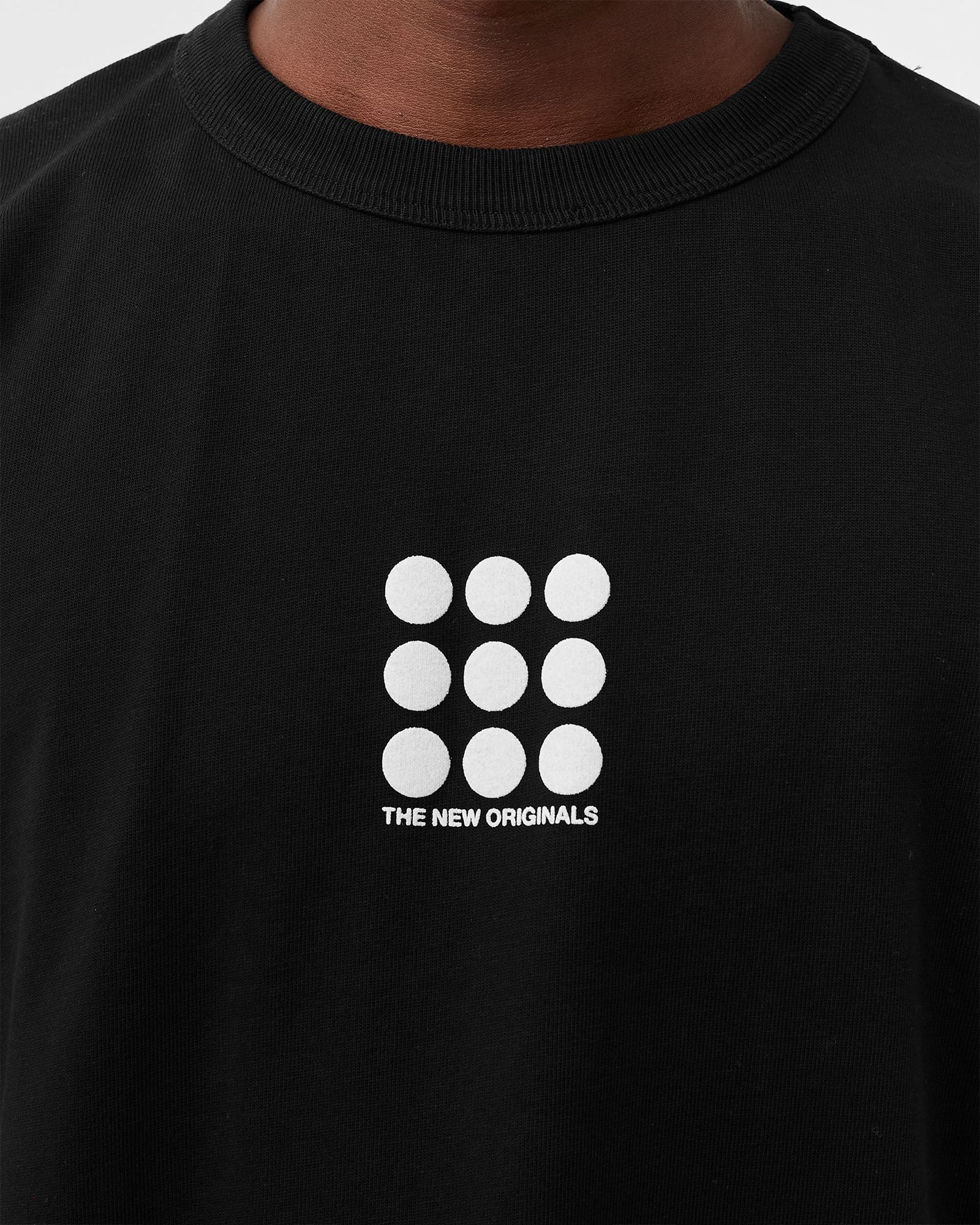 9-Dots Tee 