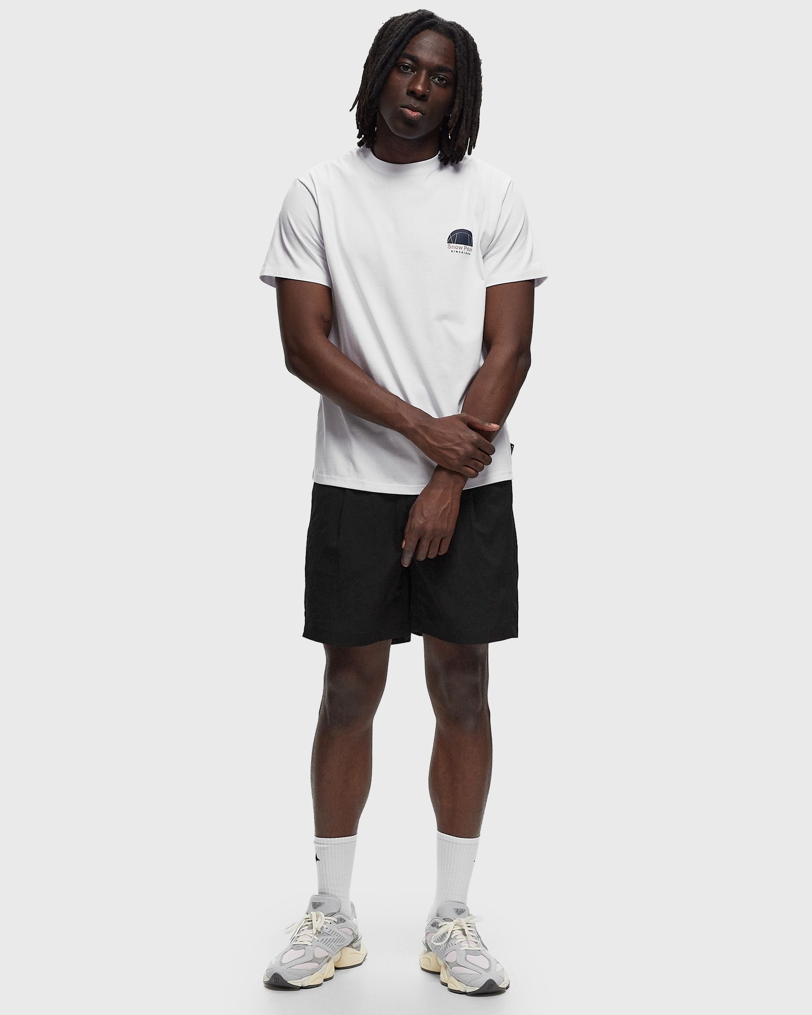 ALPHA BREEZE TYPOGRAPHY T-SHIRT