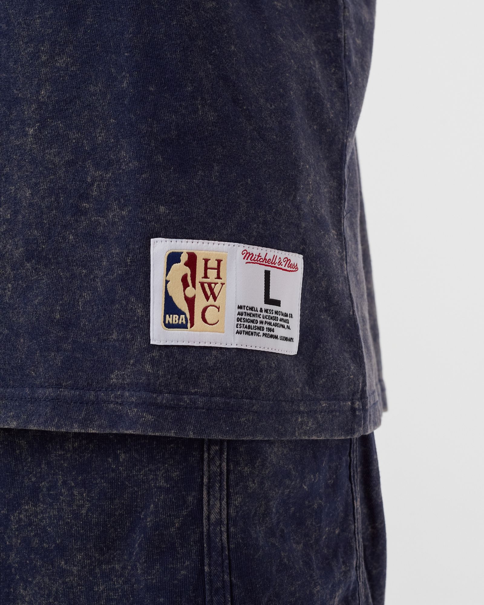 DALLAS MAVERICKS Quintessential Acid Wash Tank Top