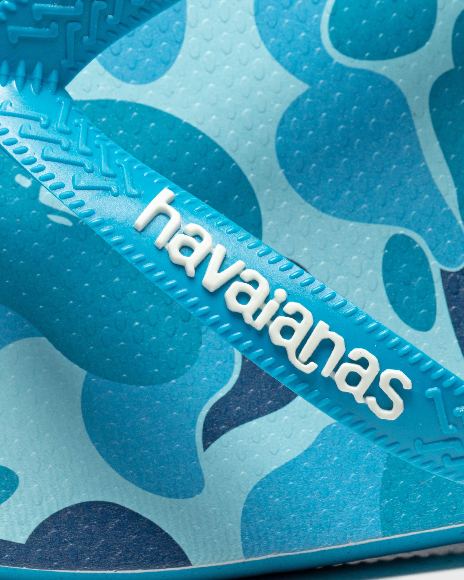 Bape x Havaianas Slides
