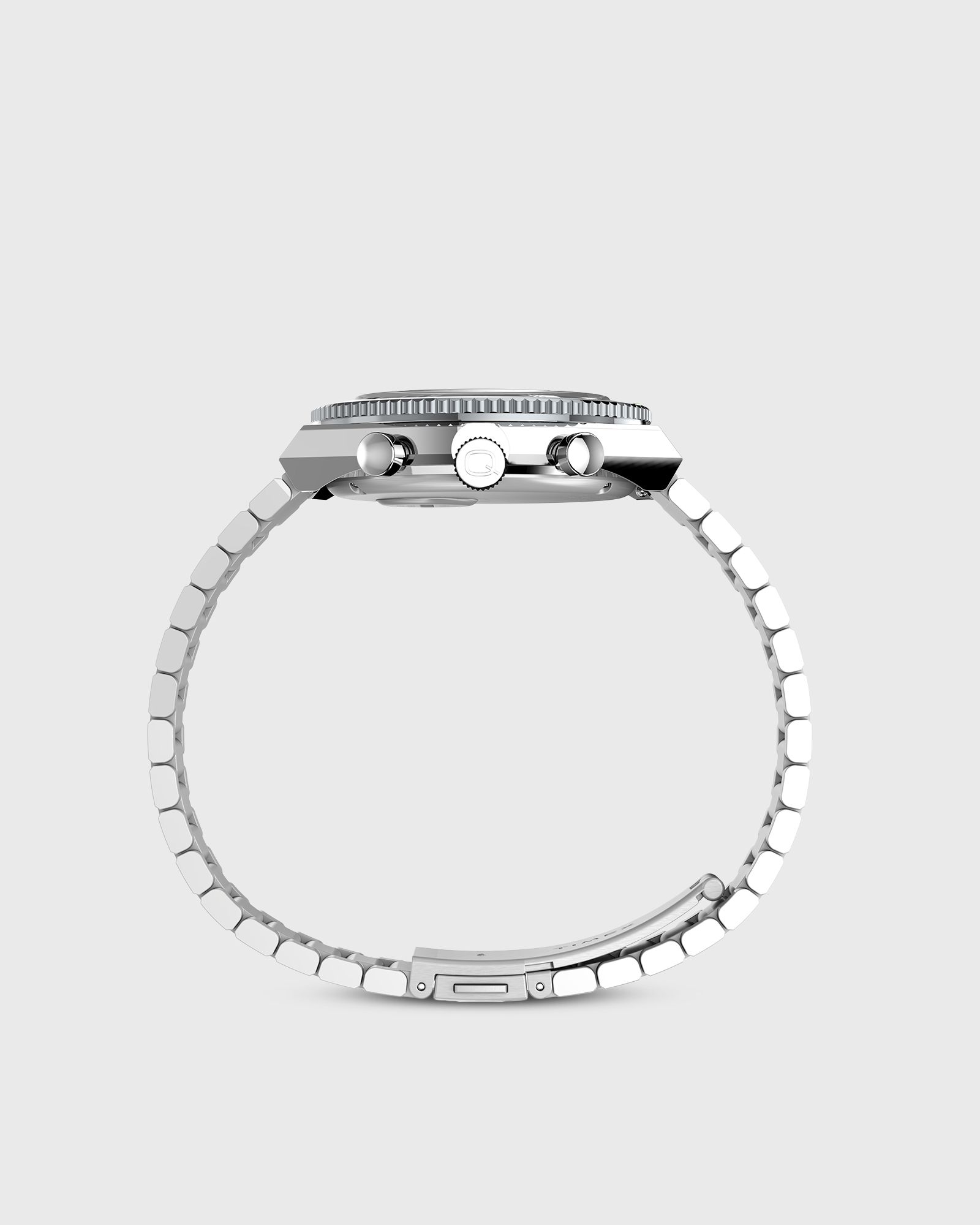 Q Timex 3 Time Zone Chronograph