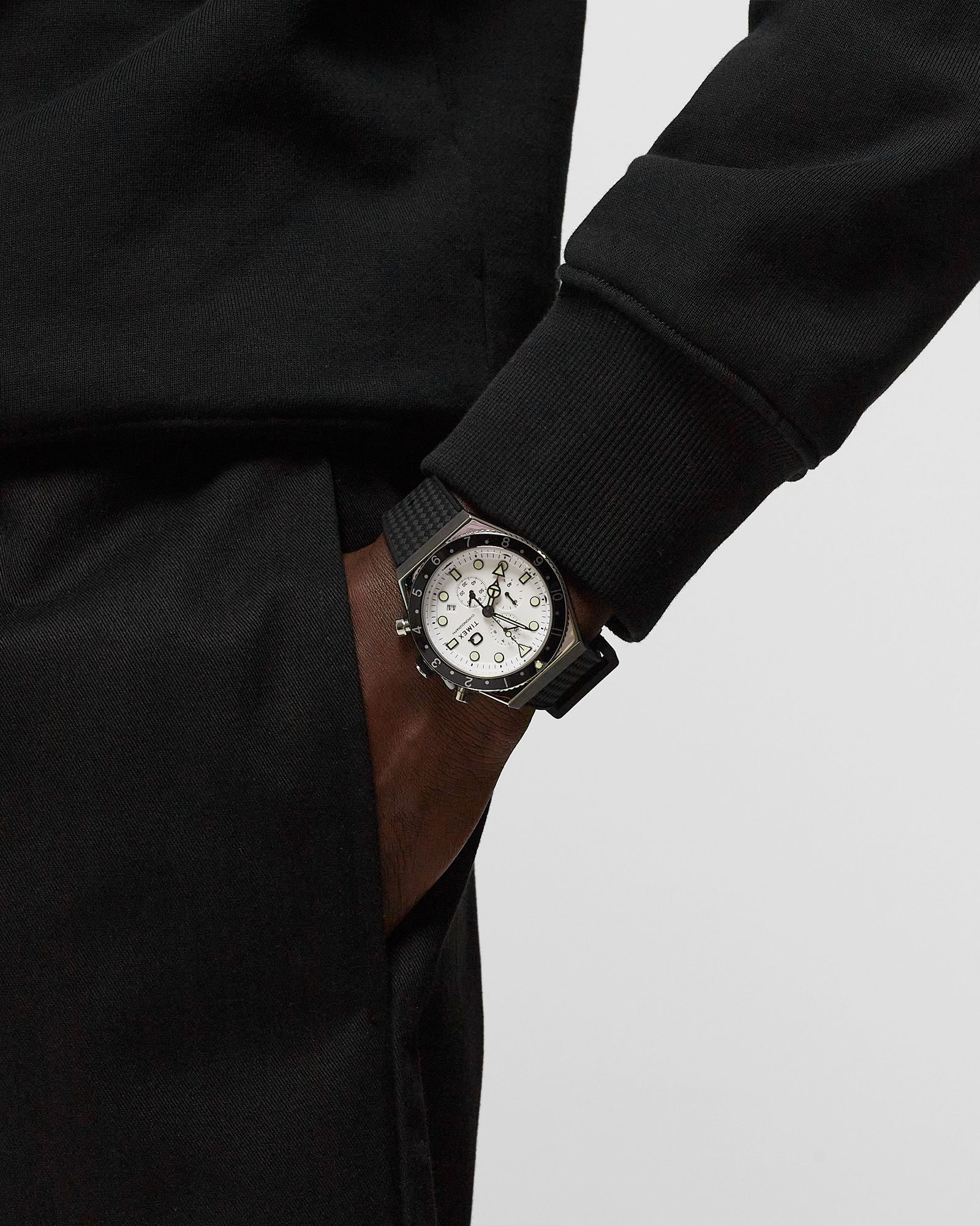 Q Timex 3 Time Zone Chronograph