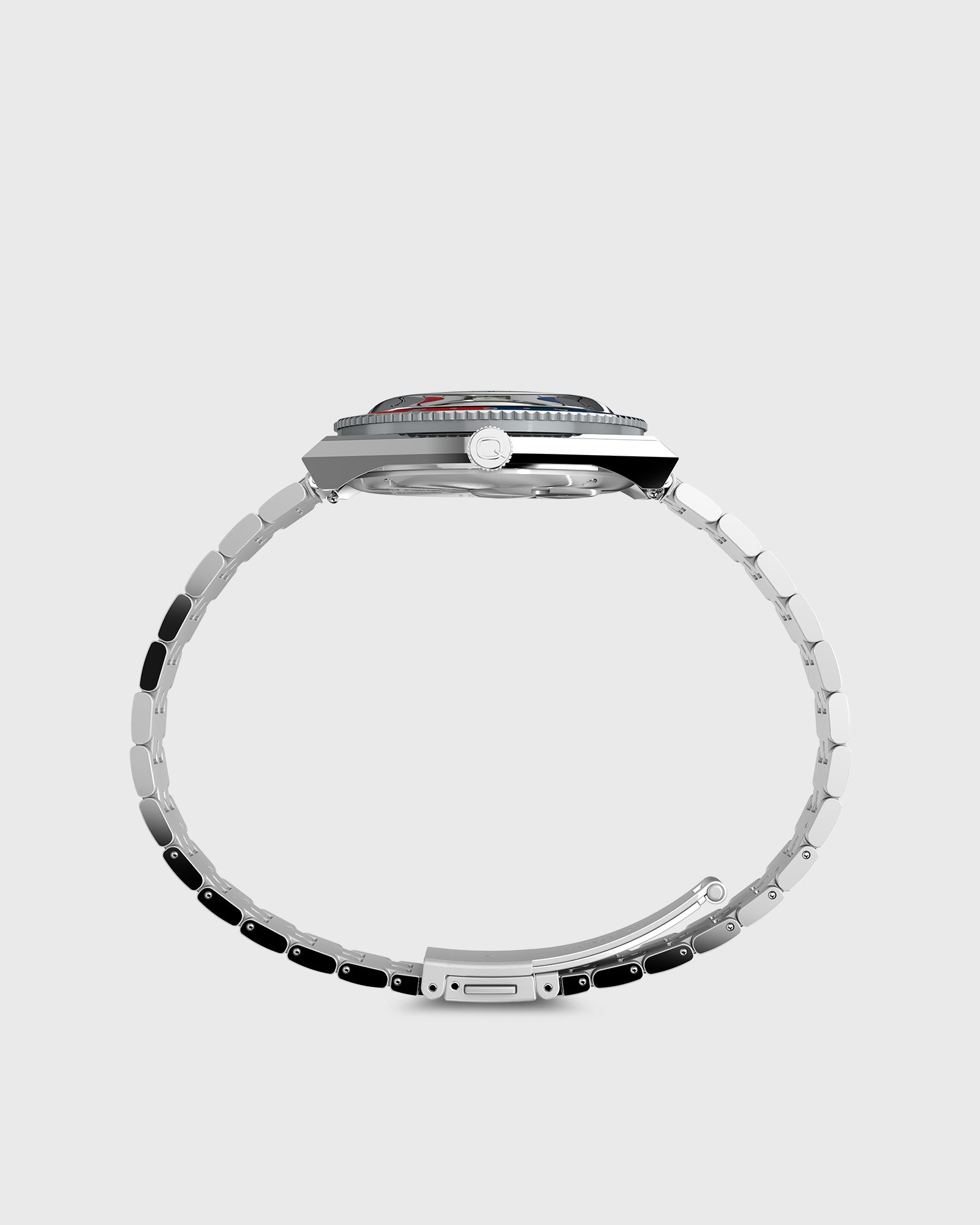 Peanuts Q GMT - Car Stainless Steel Case and Bracelet 38mm case