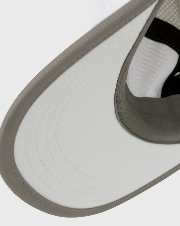 GOCap-Field-IconicBar-LightGrey-Shadow