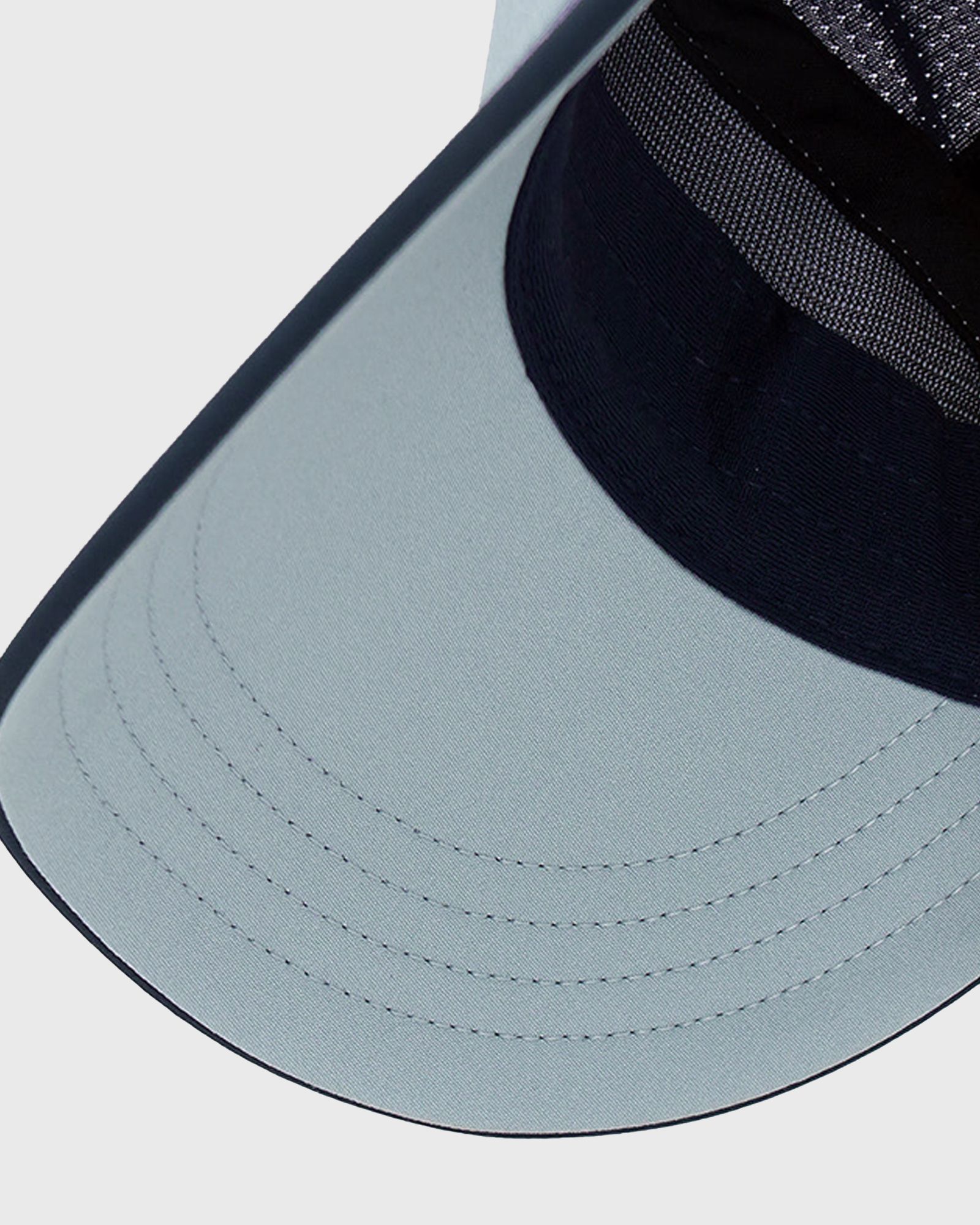 FSTCapSC-Comp-RunningC-Chambray