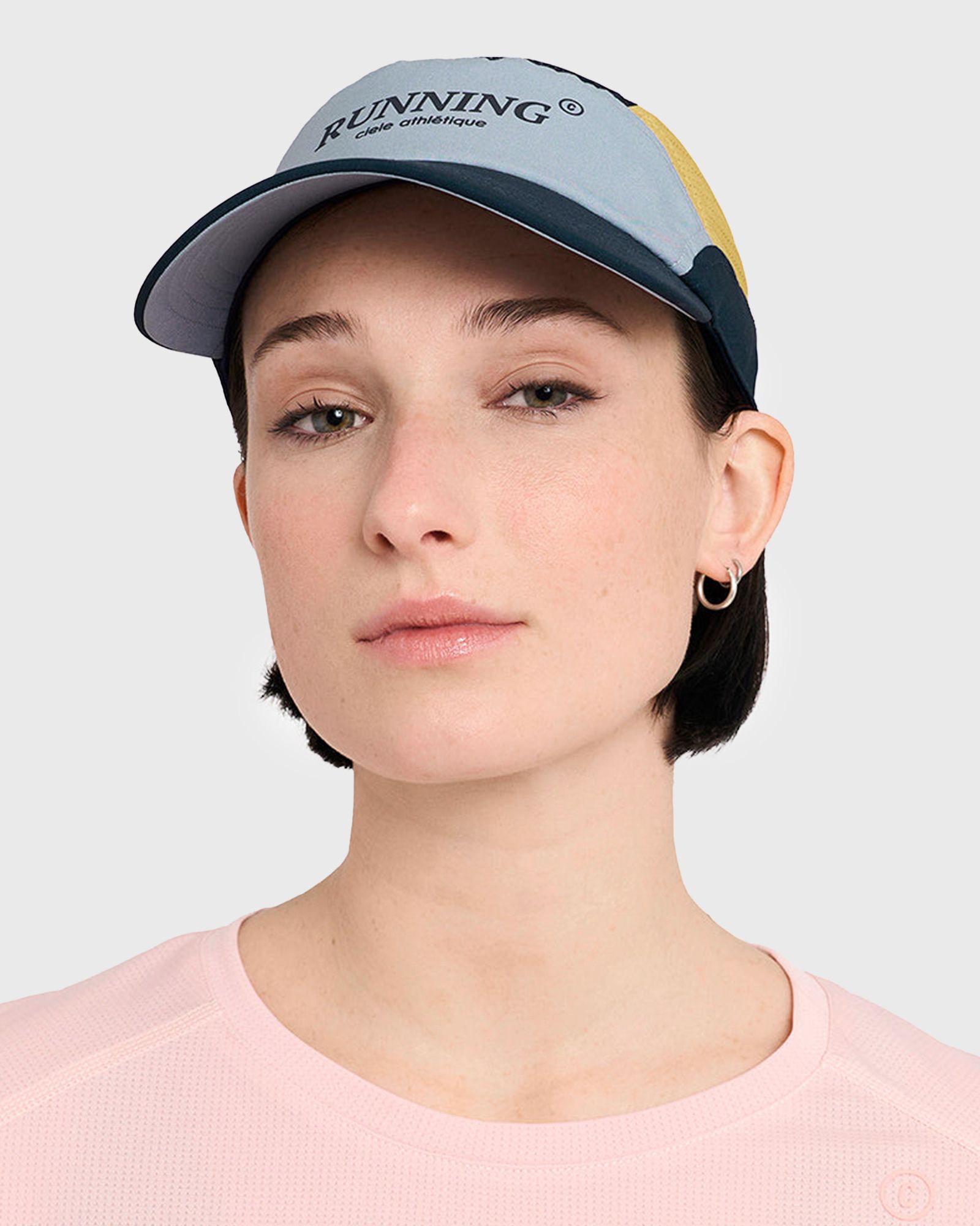 FSTCapSC-Comp-RunningC-Chambray