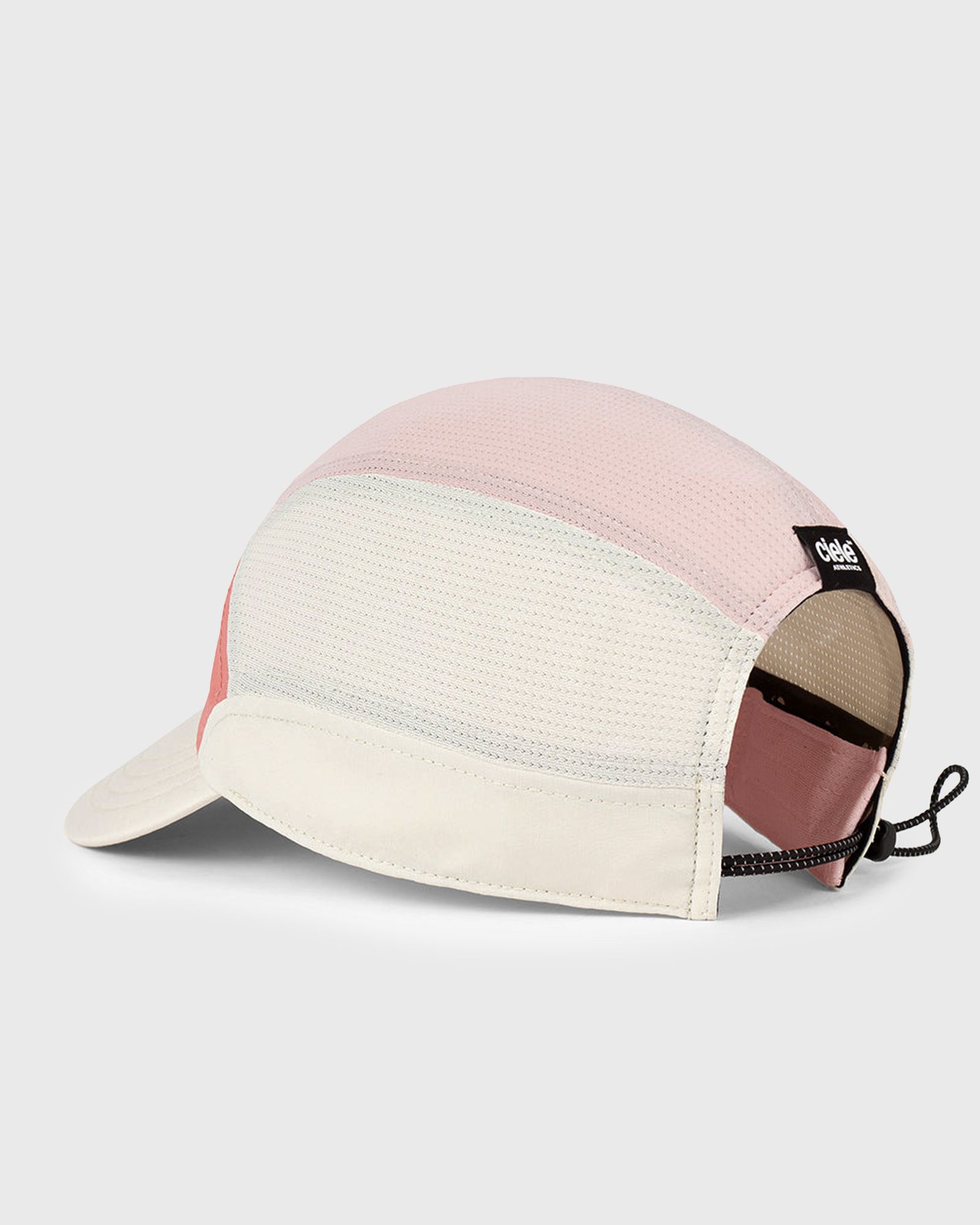 FSTCapSC-Comp-RunningC-Blossom