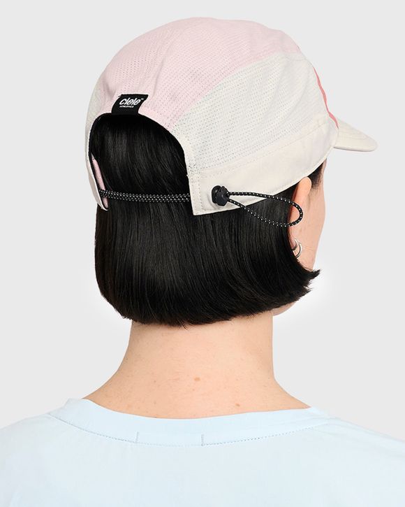 FSTCapSC-Comp-RunningC-Blossom