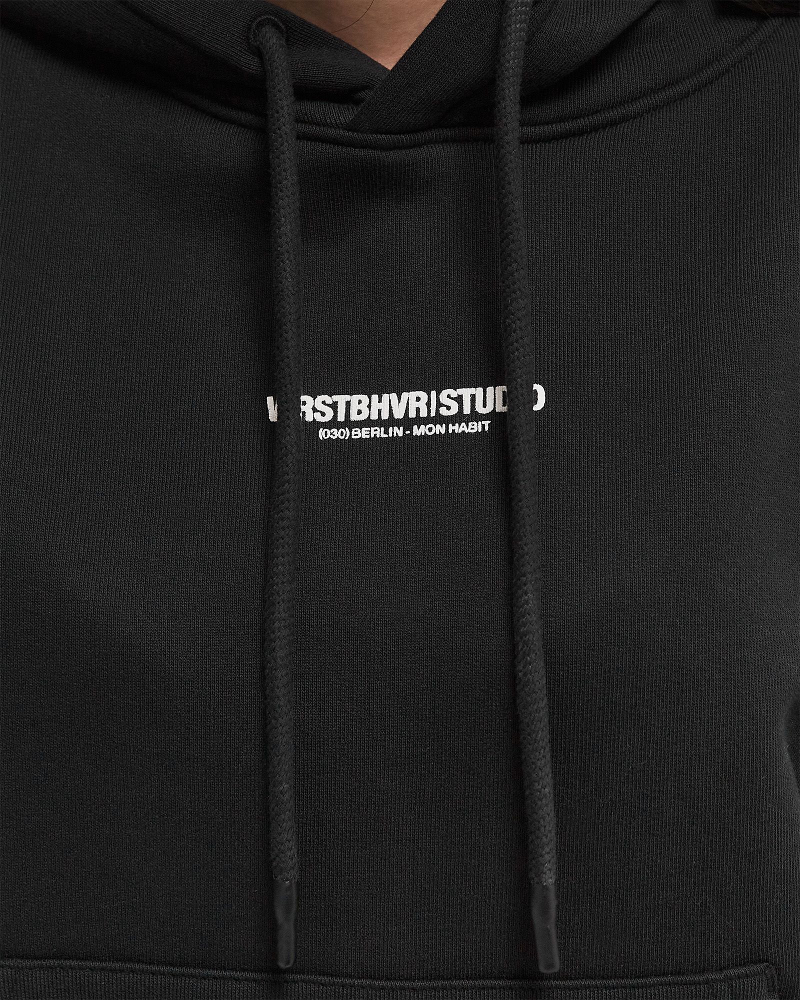 STUDIO V10 HOODIE