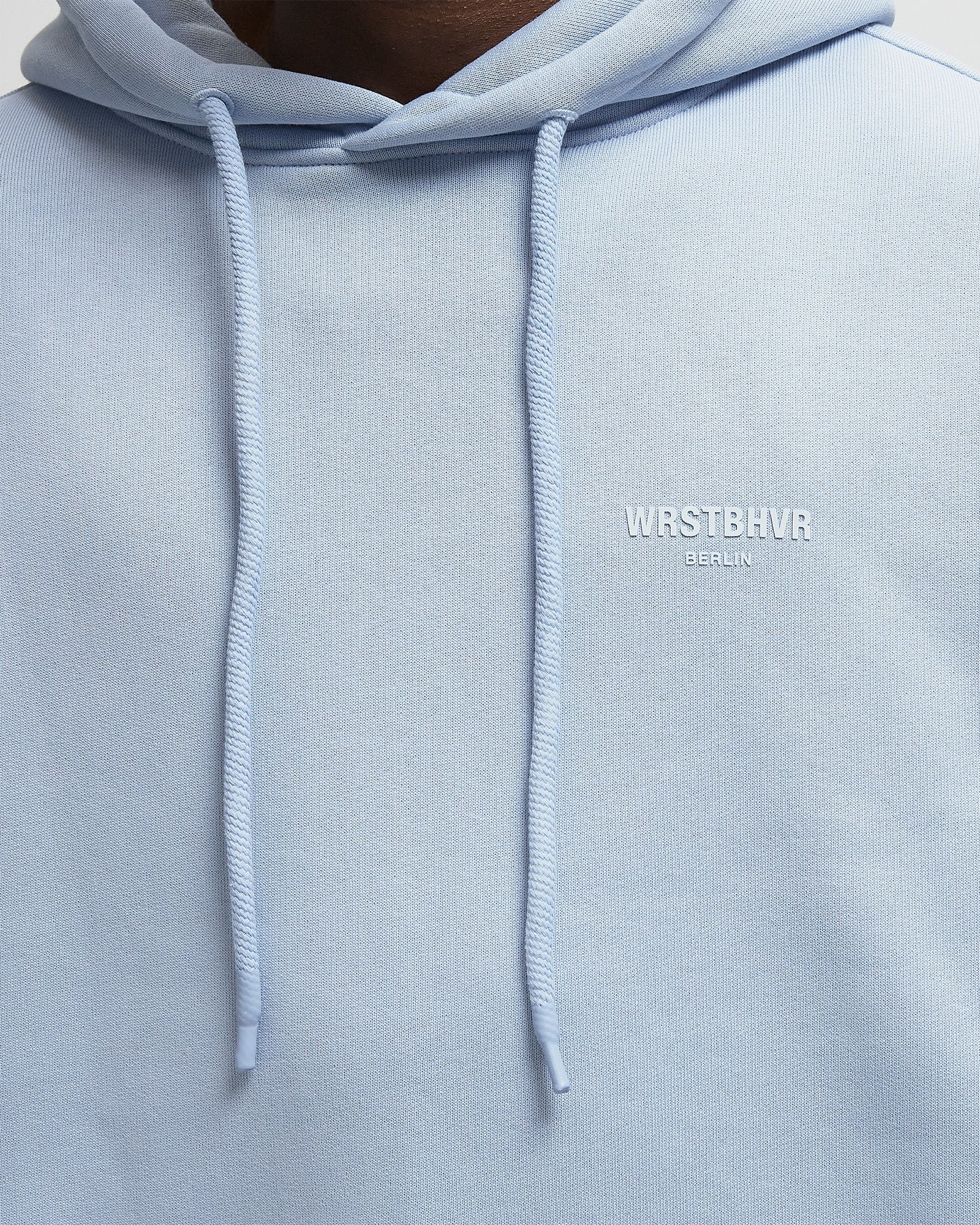 STUDIO V12 HOODIE