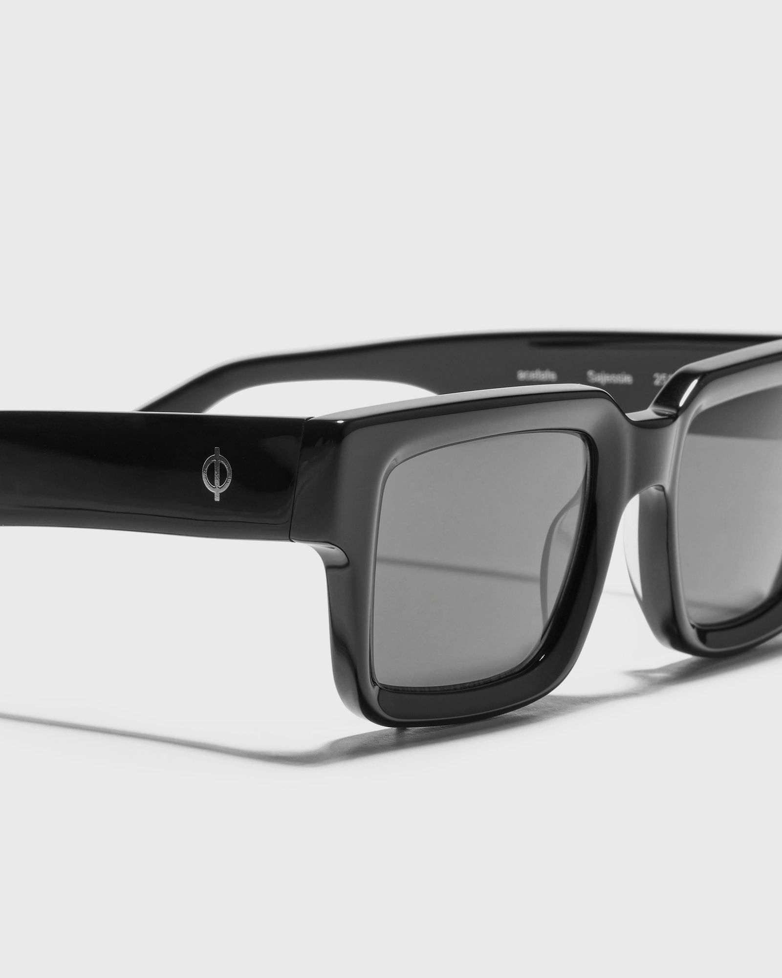 SAJESSIE SUNGLASSES 15594