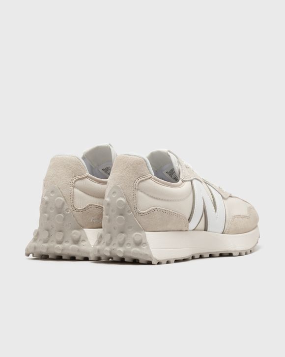New Balance 327 Beige | BSTN Store New Balance 327 Beige | BSTN Store