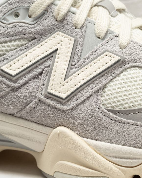 New balance lifestyle x90 reconstructed nimbus hot sale white & moon grey shoes