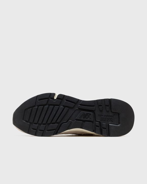 997