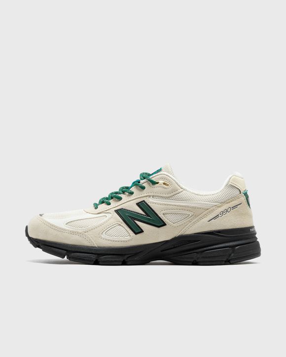 990