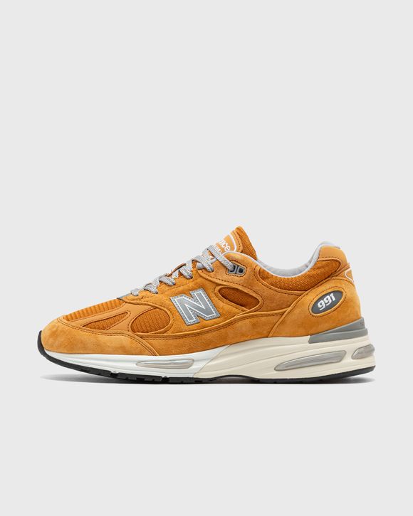 991