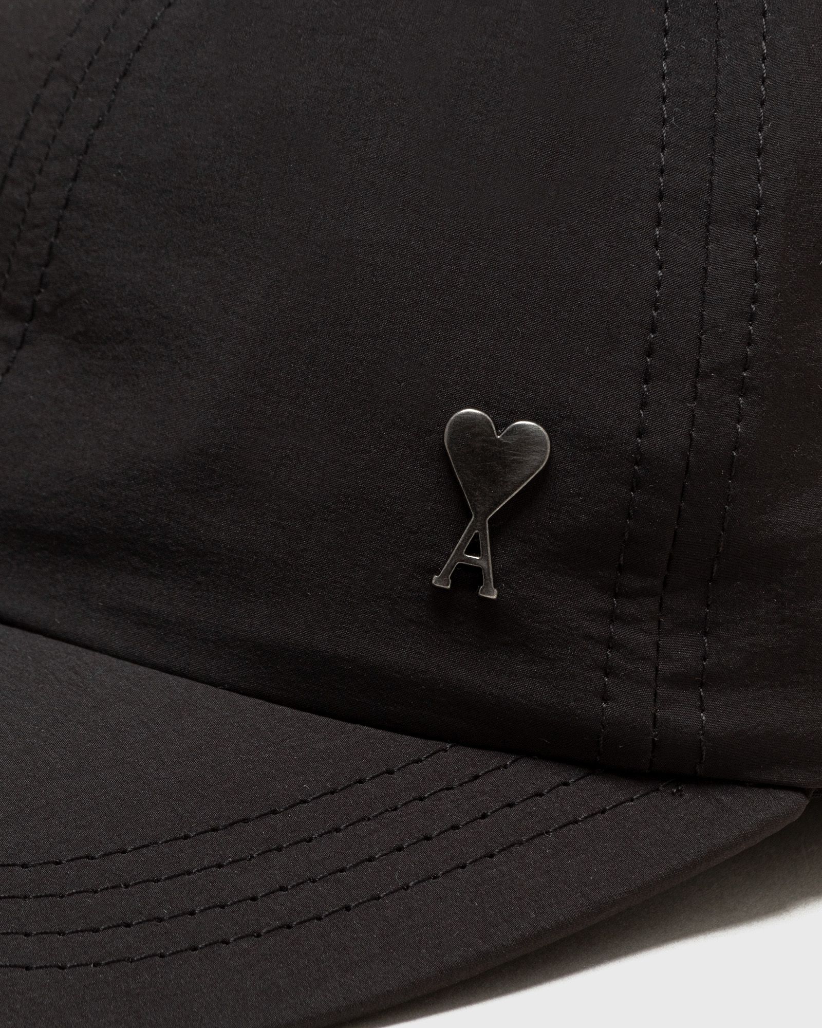 AMI DE COEUR STUDS CAP