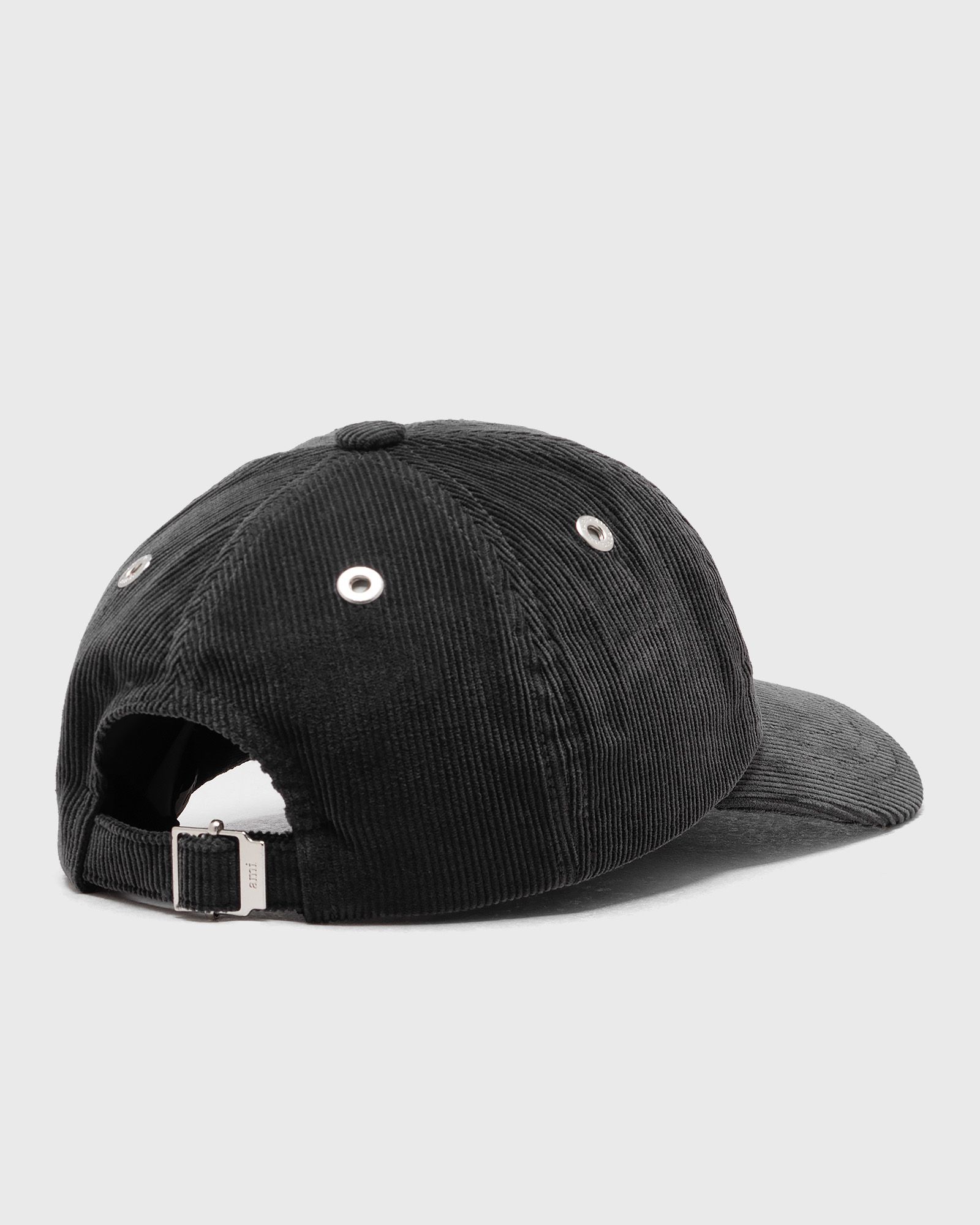 BRODERIE AMI DE COEUR NOIR CAP