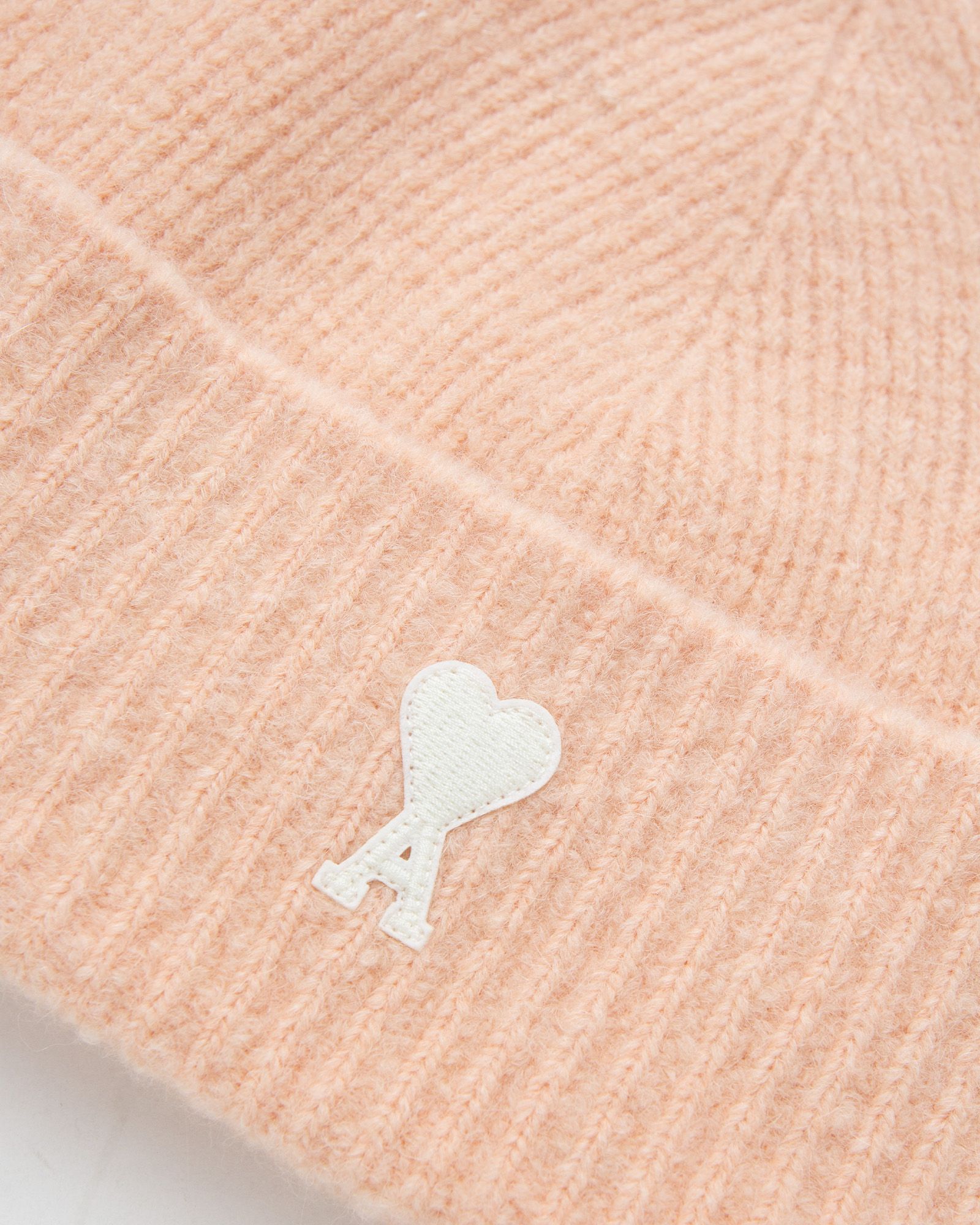 AMI DE COEUR BEANIE