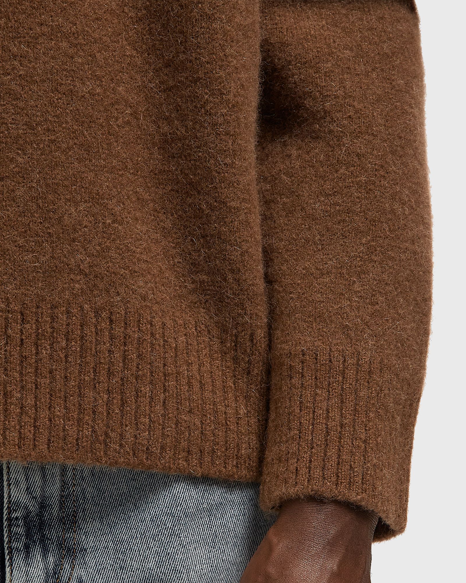 AMI DE COEUR CREWNECK SWEATER