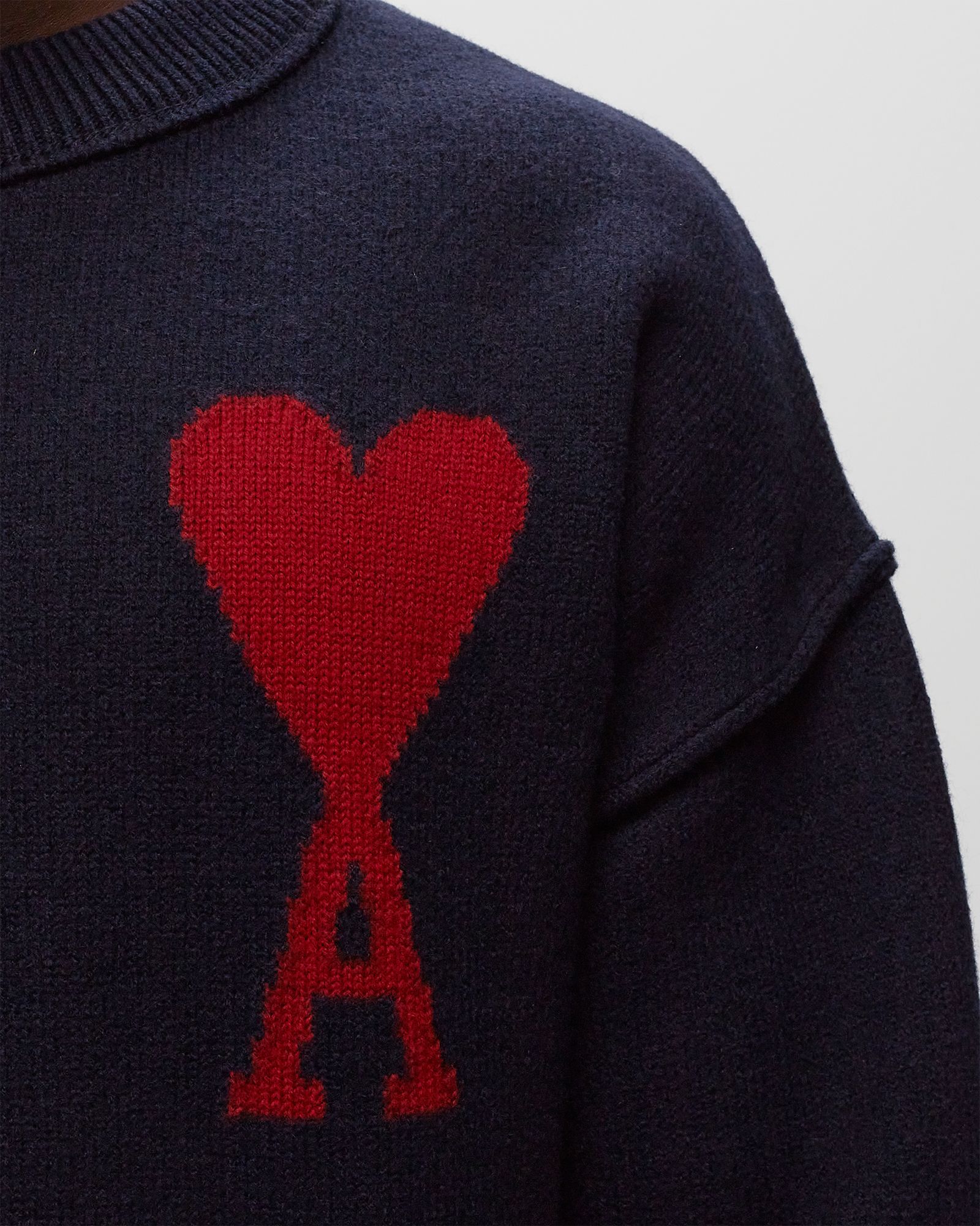 RED AMI DE COEUR SWEATER