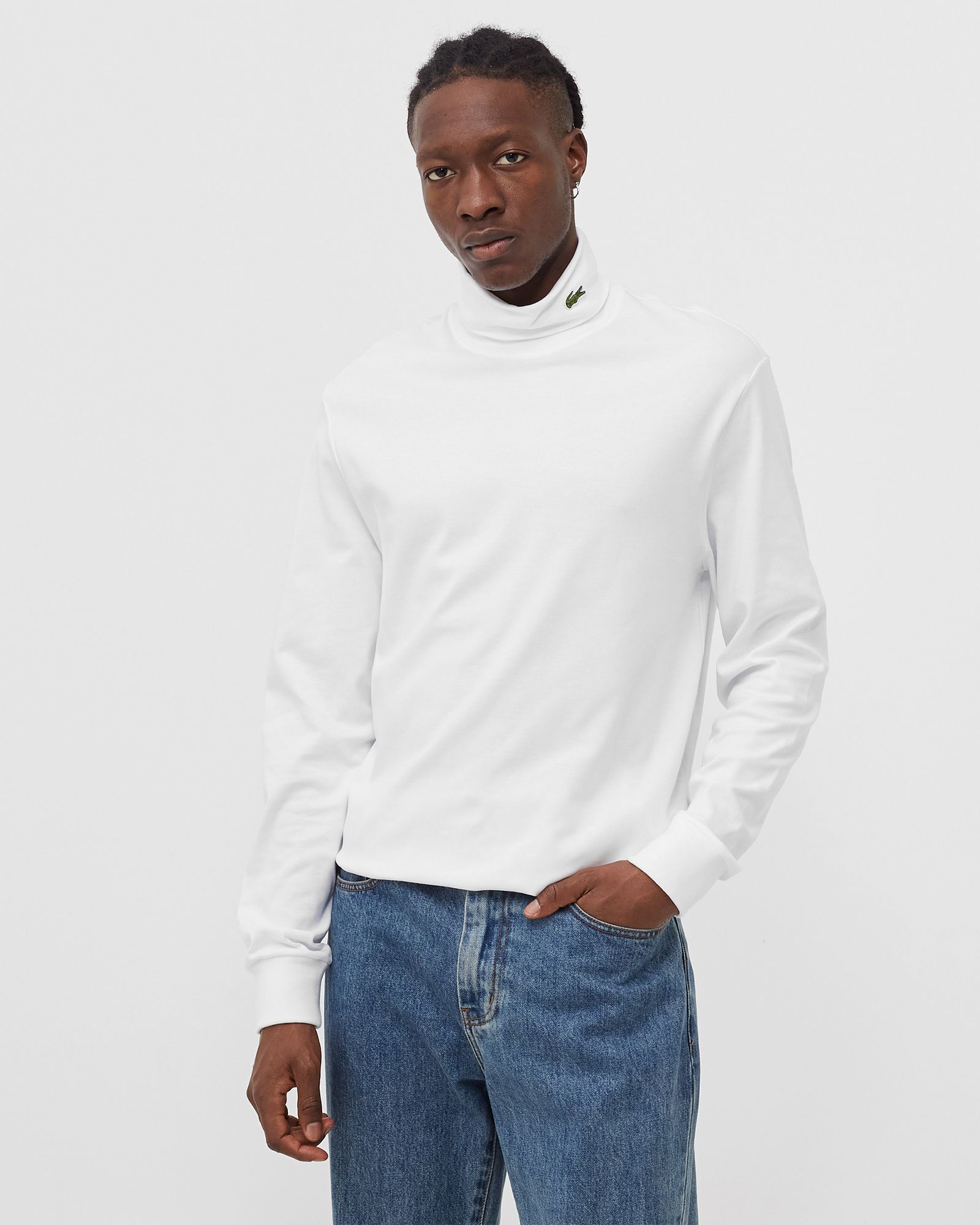 LONG SLEEVED TURTLE NECK TEE-SHIRT
