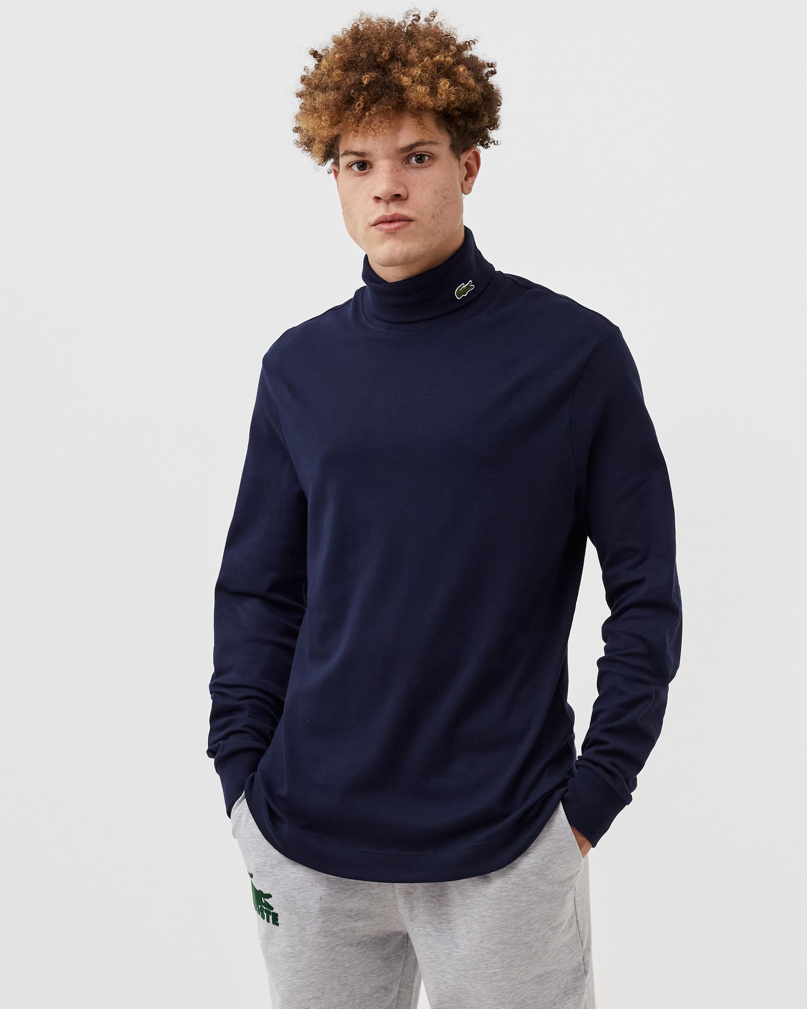 LONG SLEEVED TURTLE NECK TEE-SHIRT