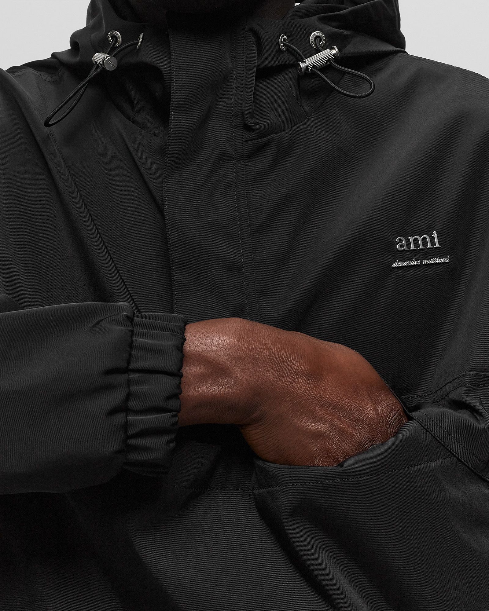 AMI Paris HOODED AMI WINDBREAKER Black | BSTN Store