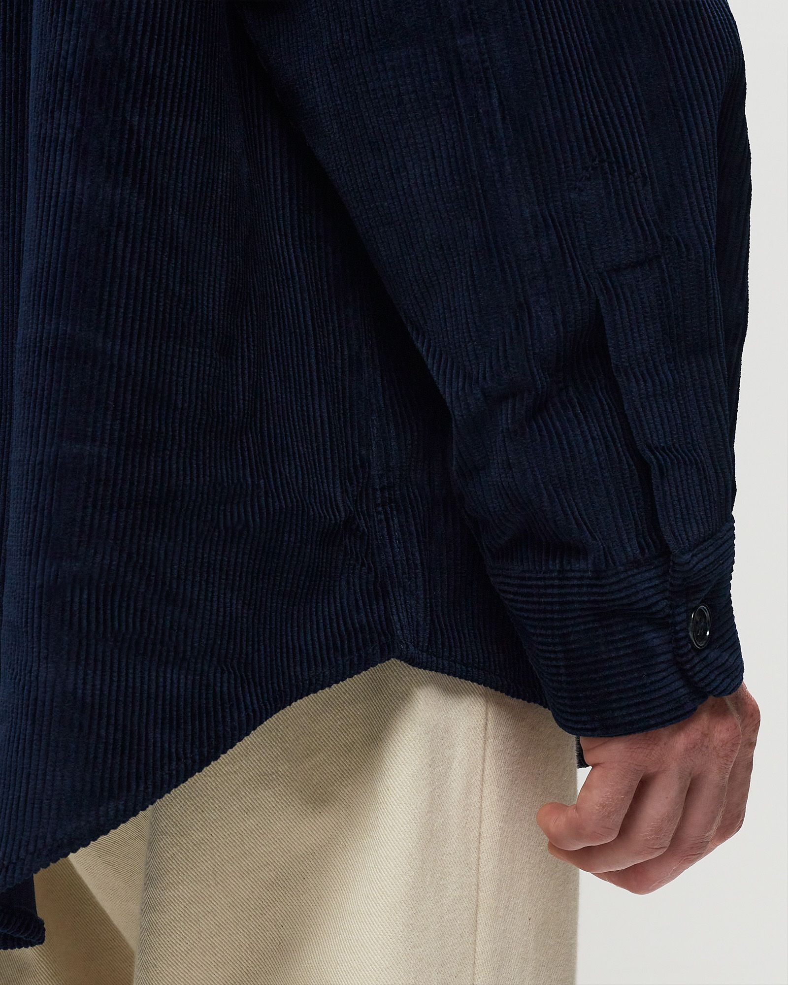 OVERSIZE OVERSHIRT WITH PATCH POCKET