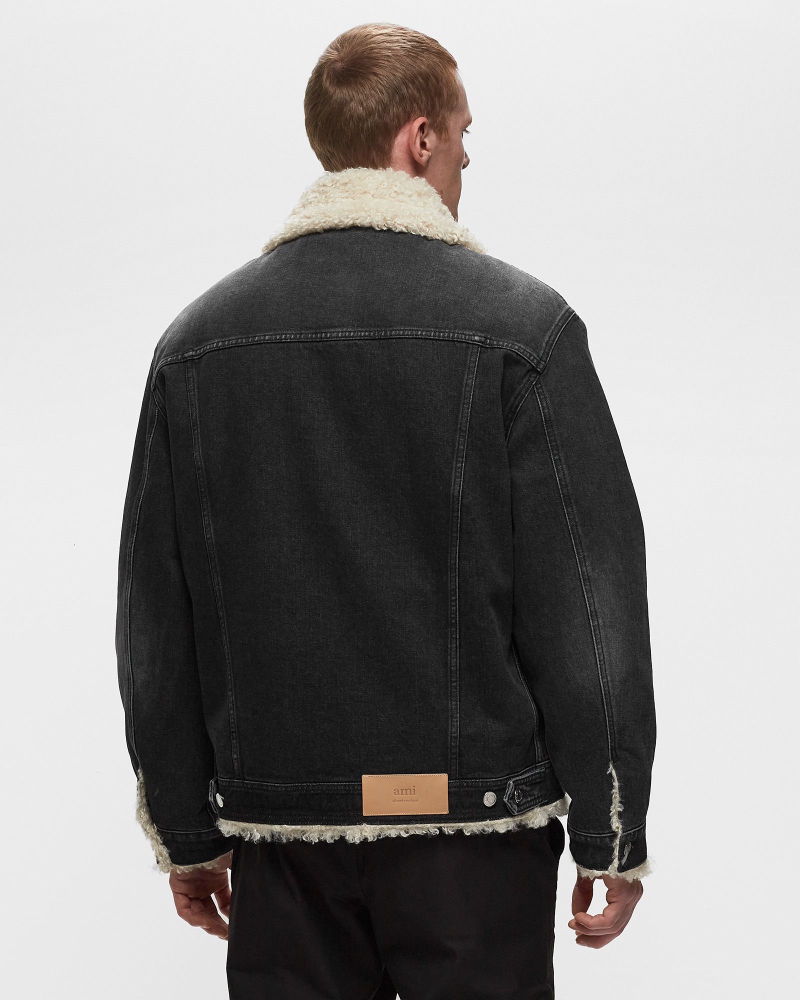 TRUCKER JACKET LINED WITH SYNTHETIC FUR
