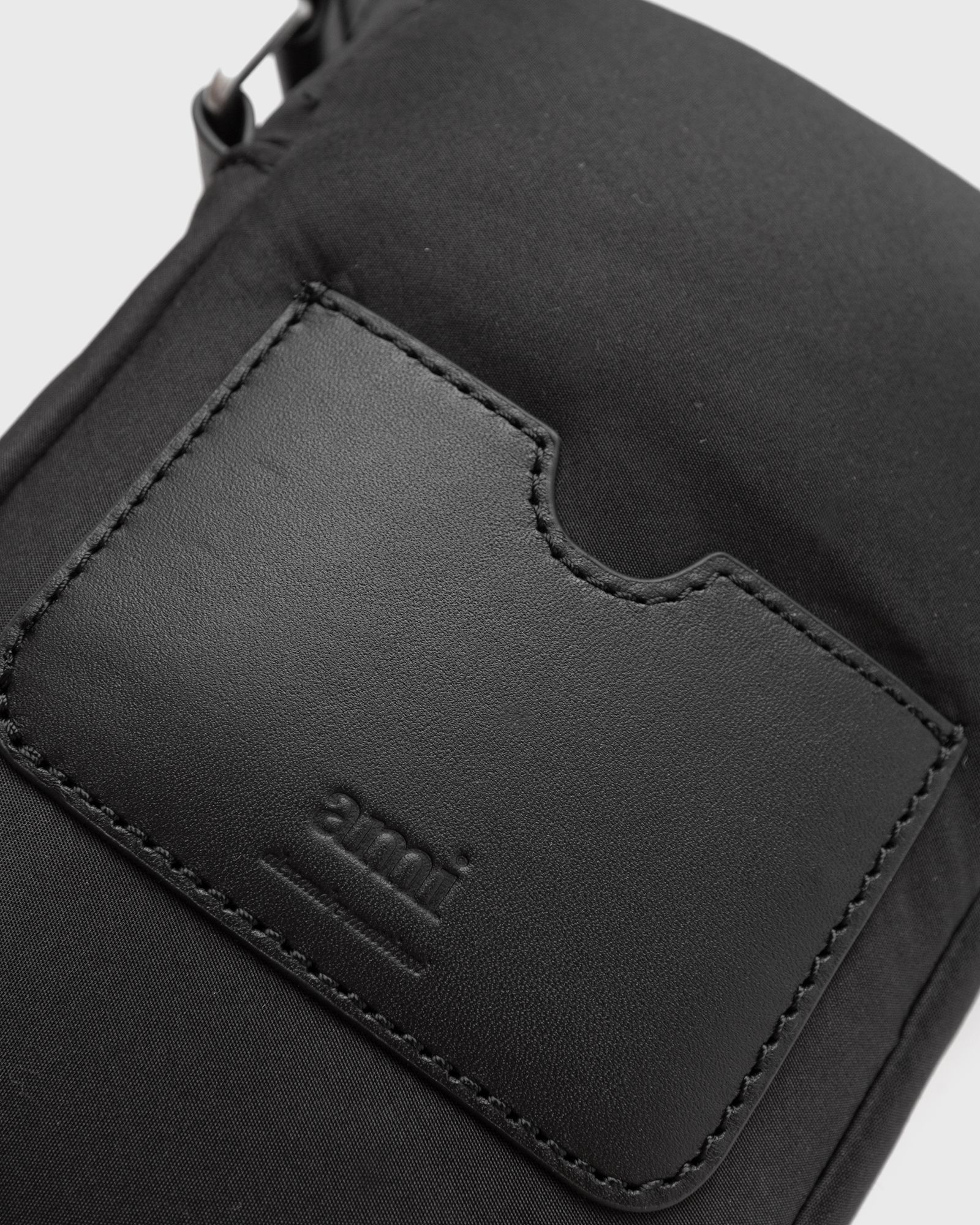 SMALL AMI DE COEUR CROSSBODY POCKET BAG