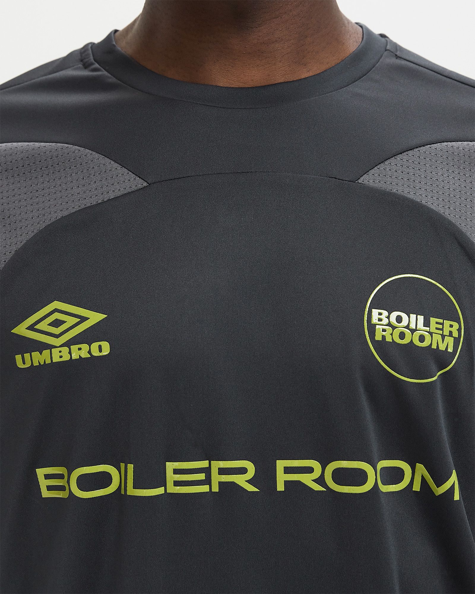 X UMBRO LS FOOTBALL TEE