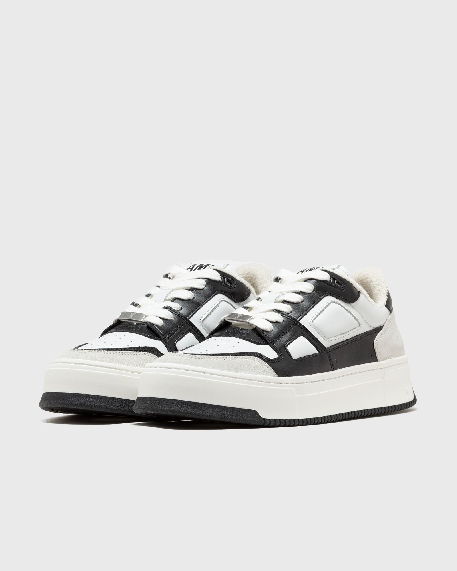 LOW TOP AMI ARCADE SNEAKERS