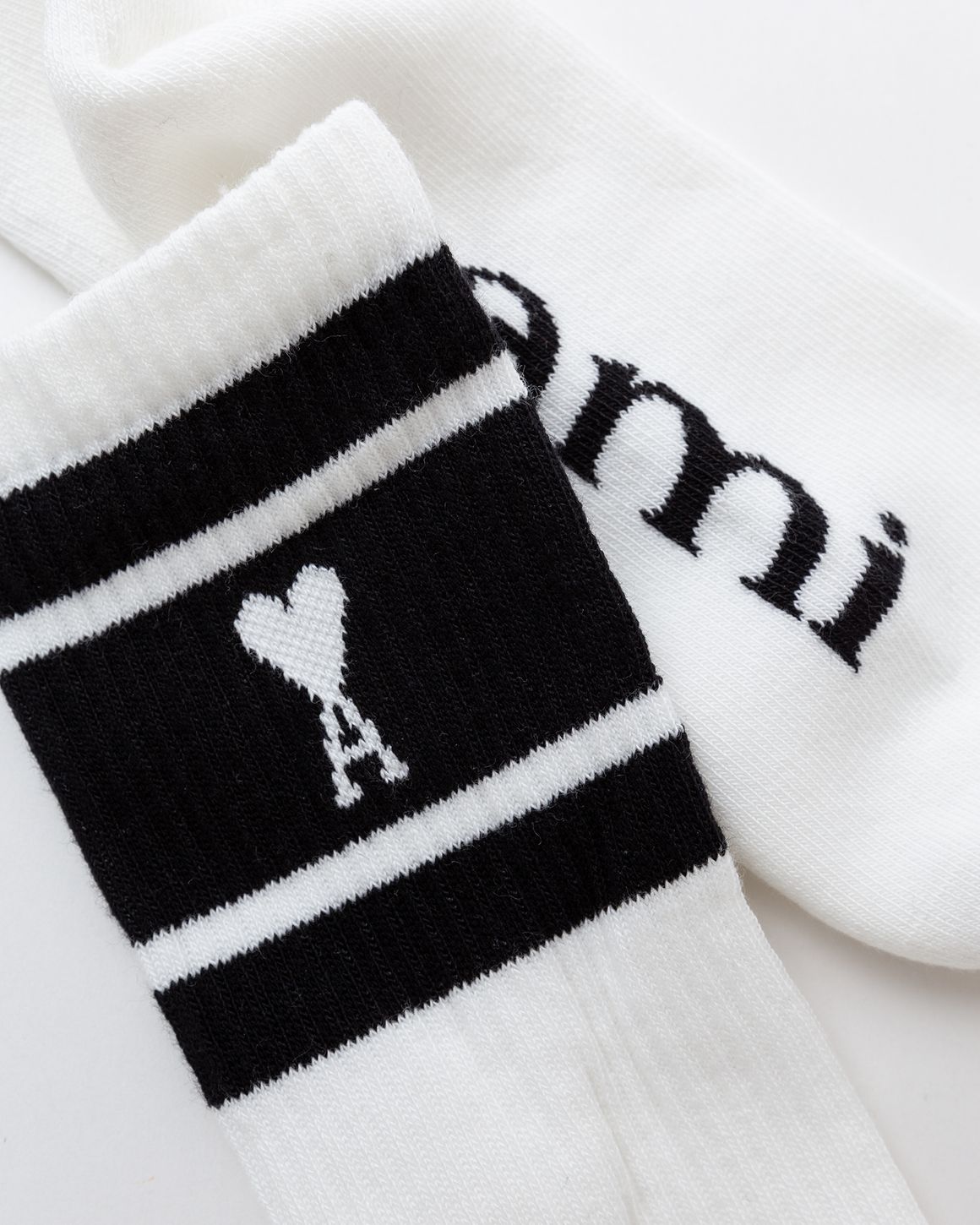 【AMI PARIS】TWO TONE ADC SOCKS◆USC022379 AMI Paris TWO TONE ADC SOCKS Purple | BSTN Store