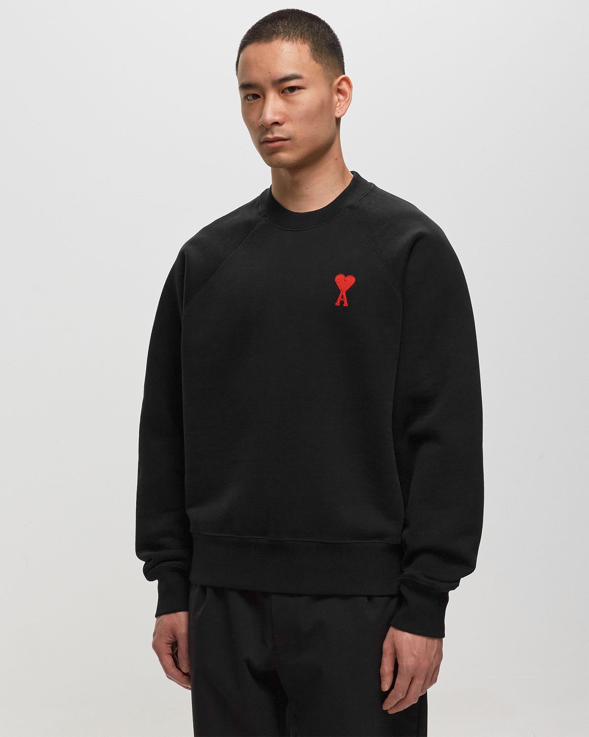 [AMI]★25FW★正規品★Adc Sweatshirt AMI Paris BOXY RED ADC SWEATER Black | BSTN Store